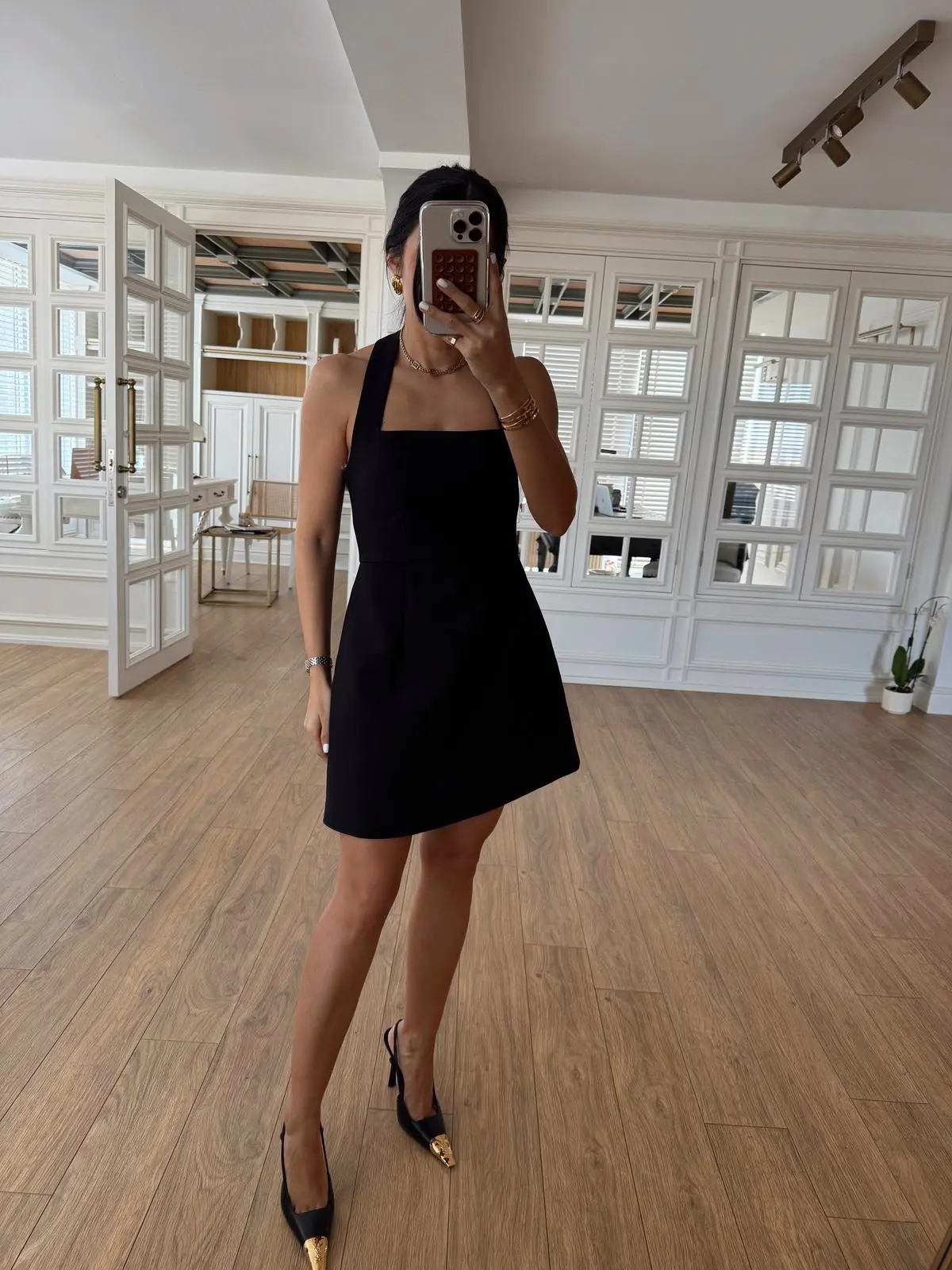 Nesso Boyun Bağlamalı Mini Elbise