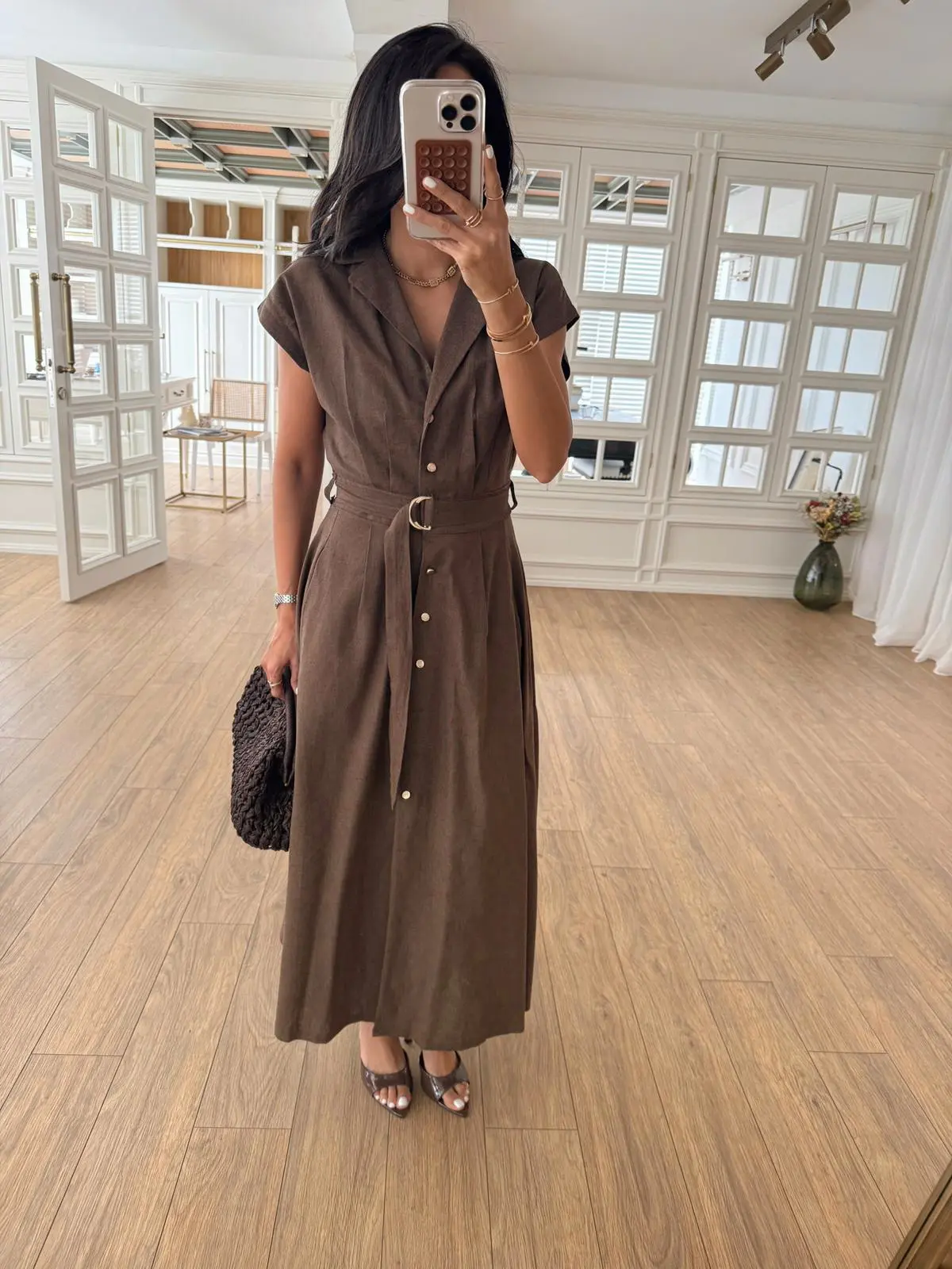 Omilika Gold Düğmeli Kuşaklı Linen Elbise