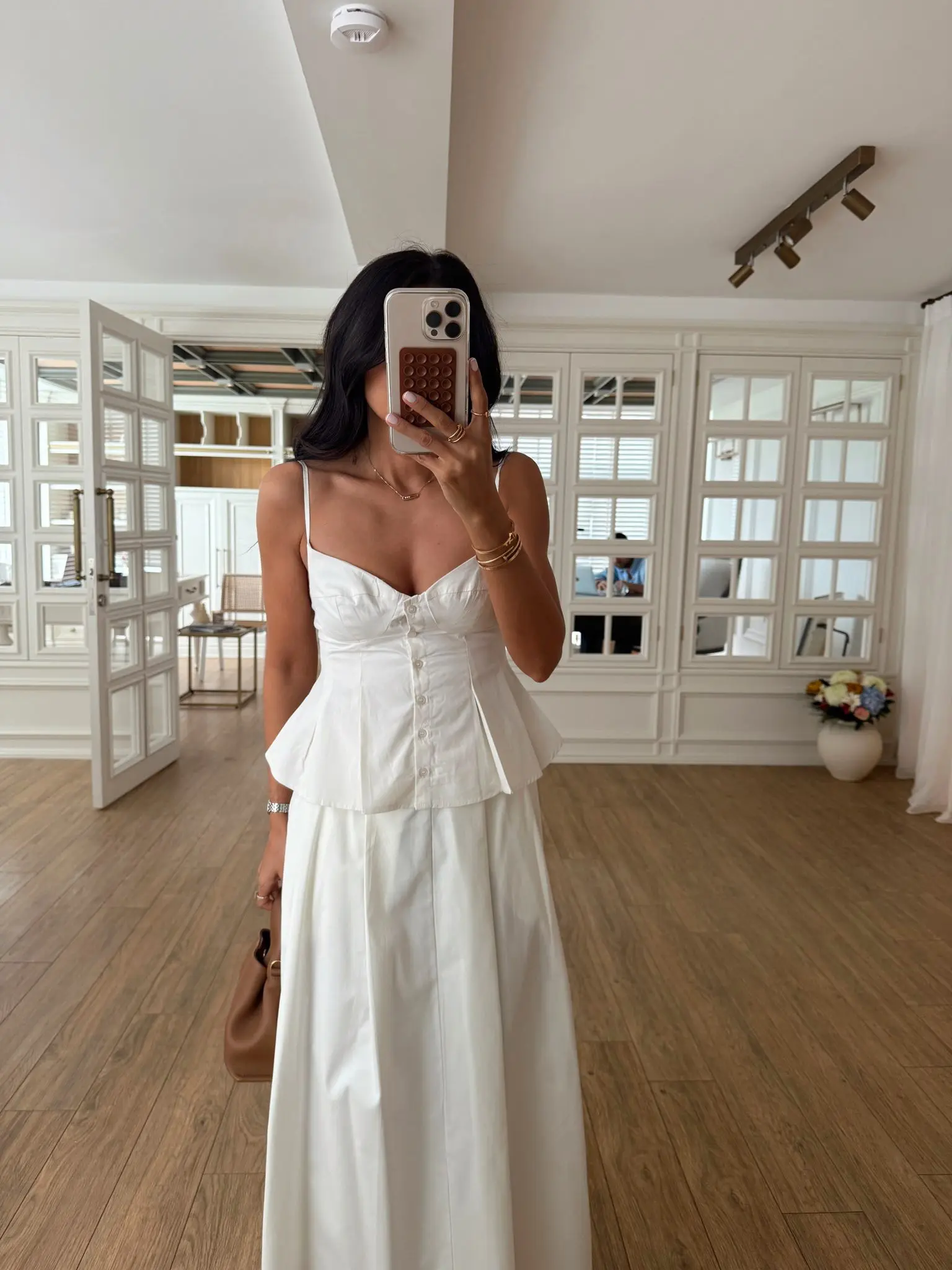 Keyla Eteği Volanlı Askılı Bluz