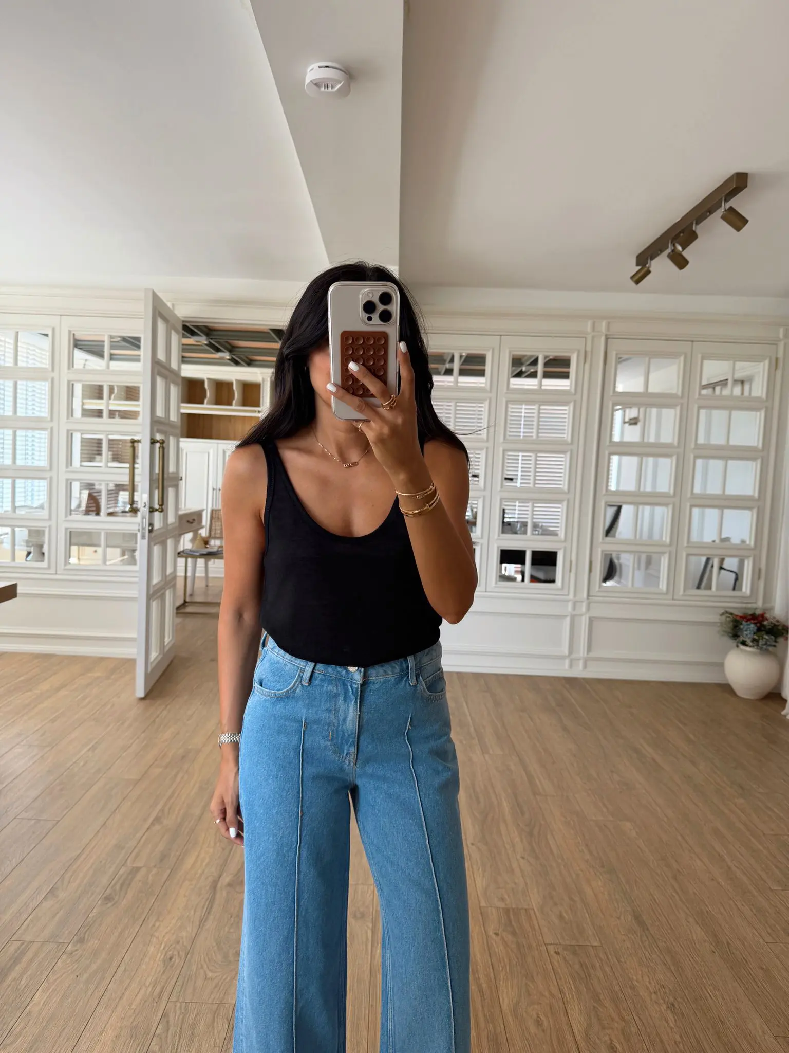 Lezy Oval Yaka Basic Bluz