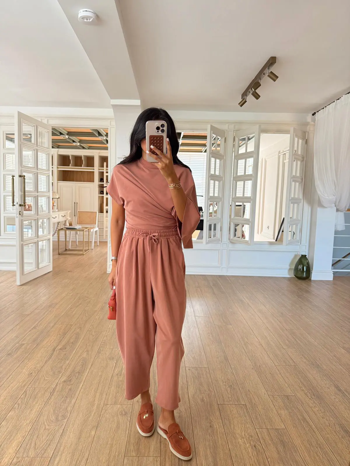Byers Asimetrik Kesim Drape Detaylı Modal Bluz Şalvar Pantolon Takım