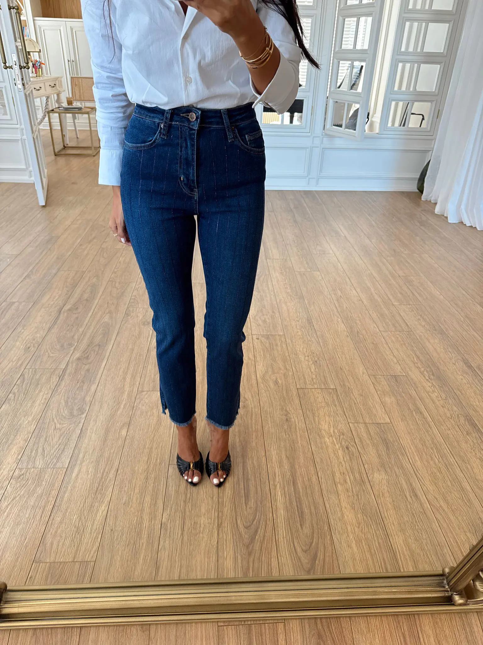 Polina Dikey Taşlı Paça Püsküllü Yırtmaç Detaylı Jean - Lacivert, 34