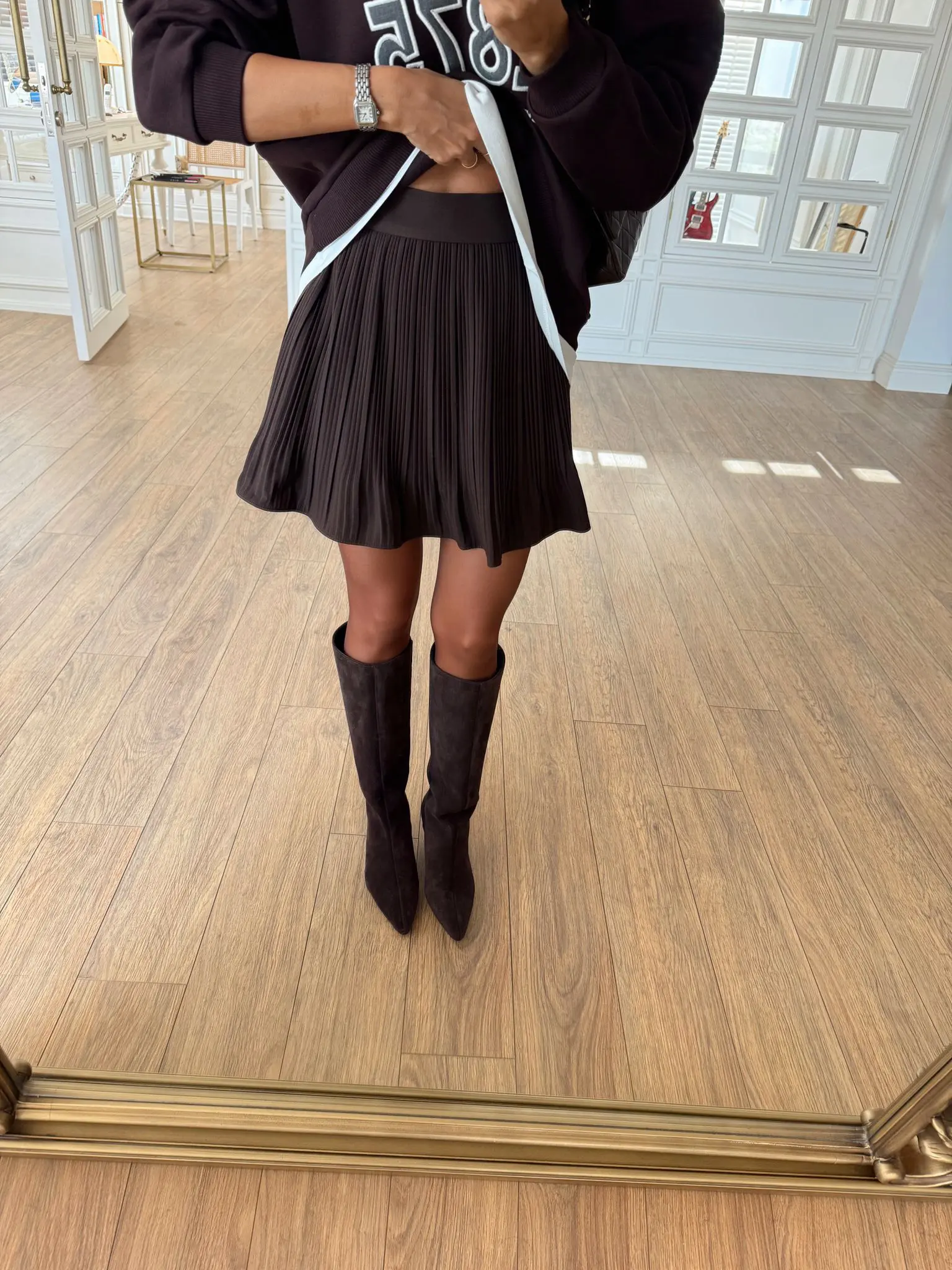 Emoly Astarlı Şortlu Piliseli Mini Etek