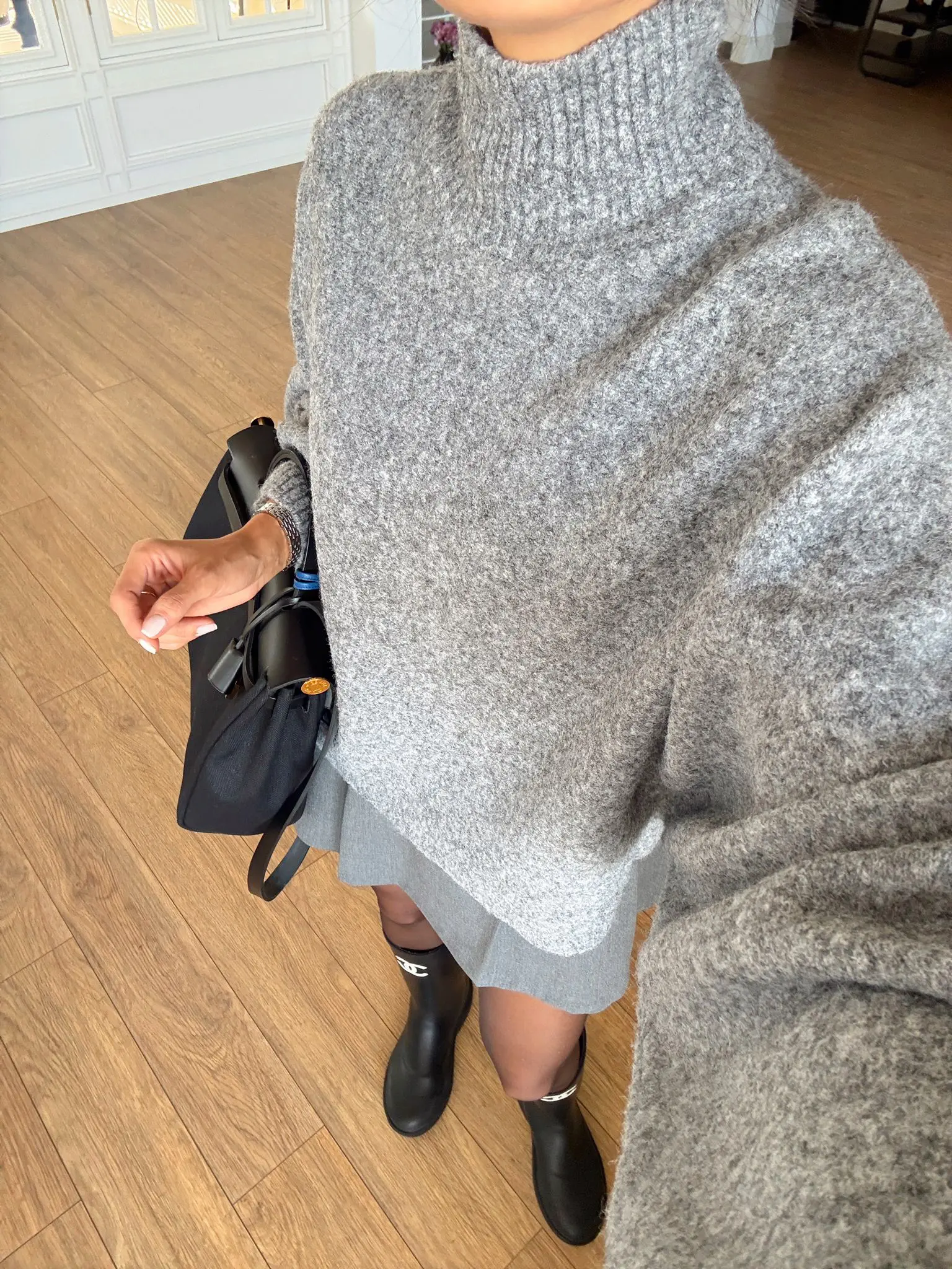 Yarasa Kol Dik Yaka Yumuşak Dokulu Premium Basic Triko - Füme, Standart