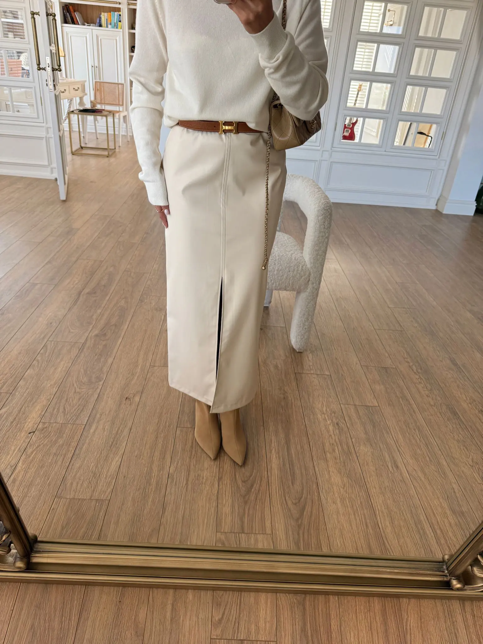 Camayra Ön Yırtmaç Detaylı Deri Kalem Etek