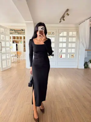 Jhan ZR Siyah Kare Yaka Yırtmaçlı Uzun Kol Jarse Elbise