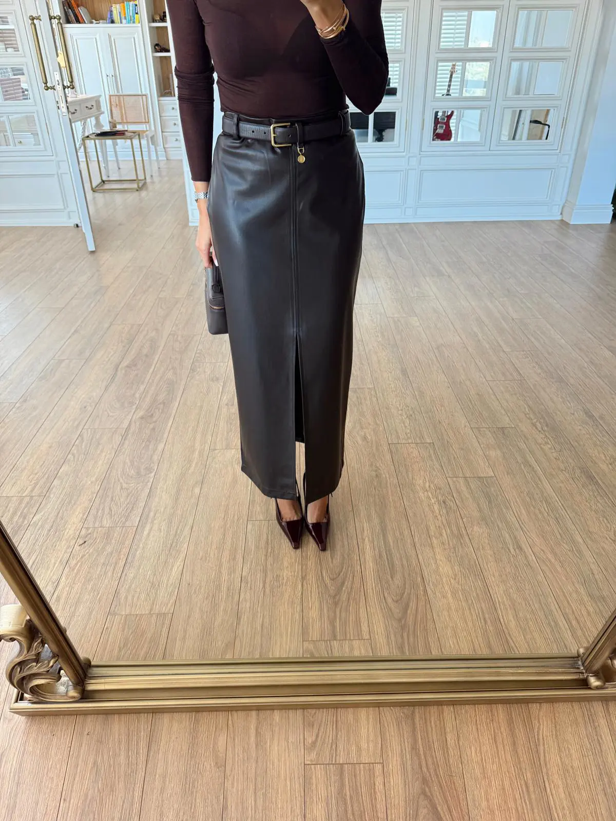 Camayra Ön Yırtmaç Detaylı Deri Kalem Etek