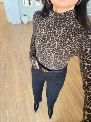 Sila Leopar Desenli Balıkçı Yaka Uzun Kollu Top