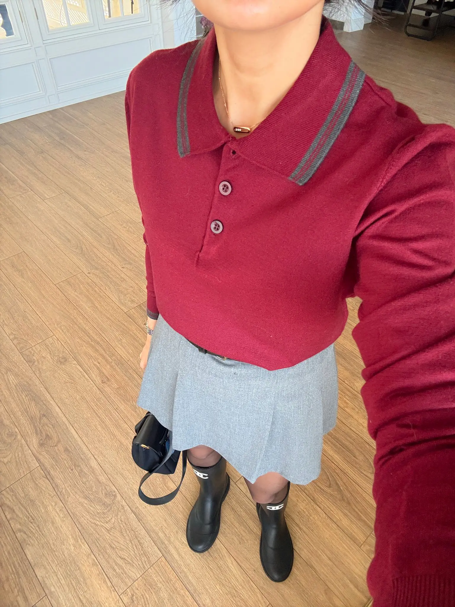 Yakası Biyeli Düğme Detaylı Triko - Bordo, Standart