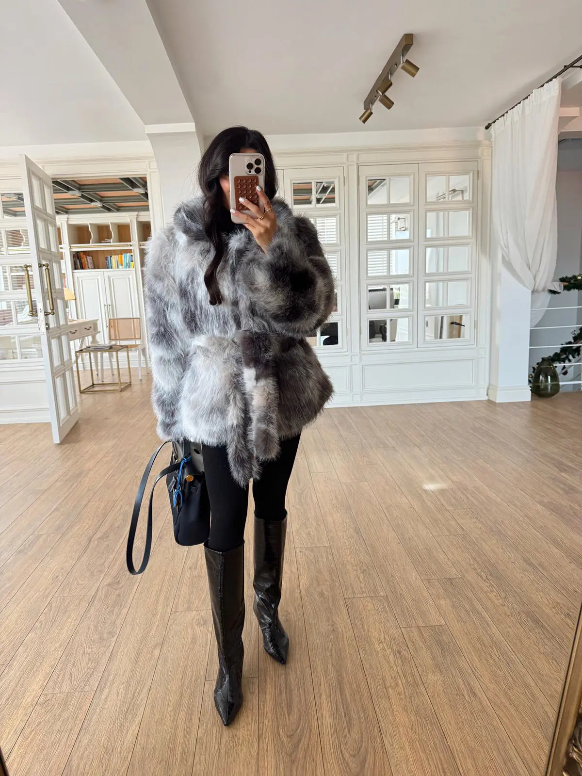 Zazshu Kemerli Kürk