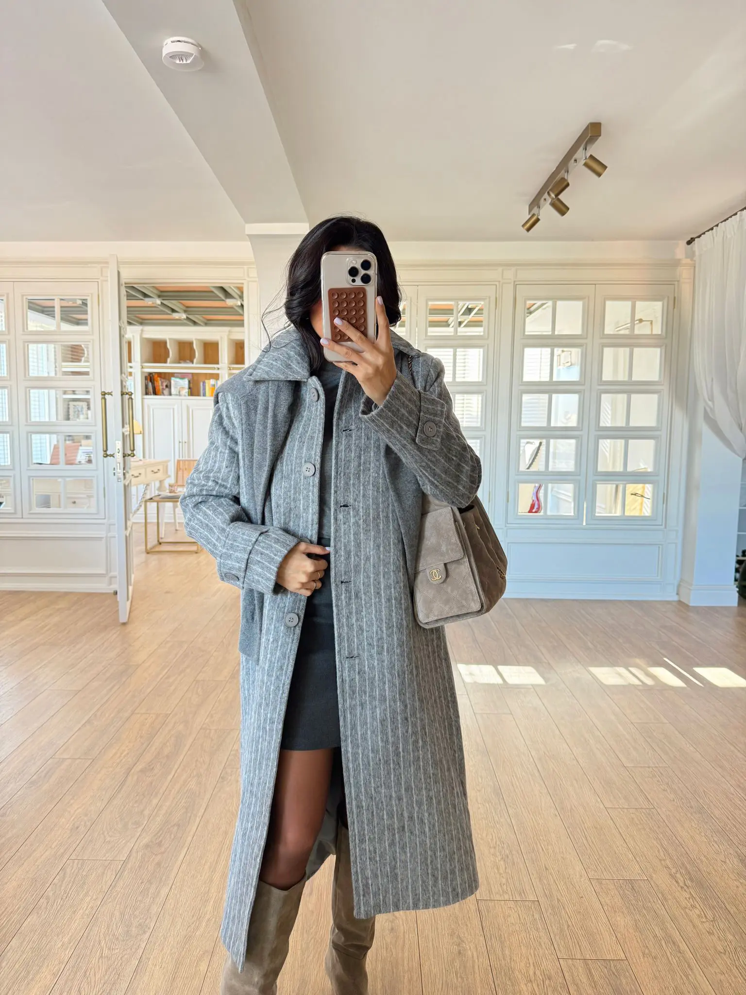 Cermodern MD Beş Düğmeli Çizgili Kaşe Kaban