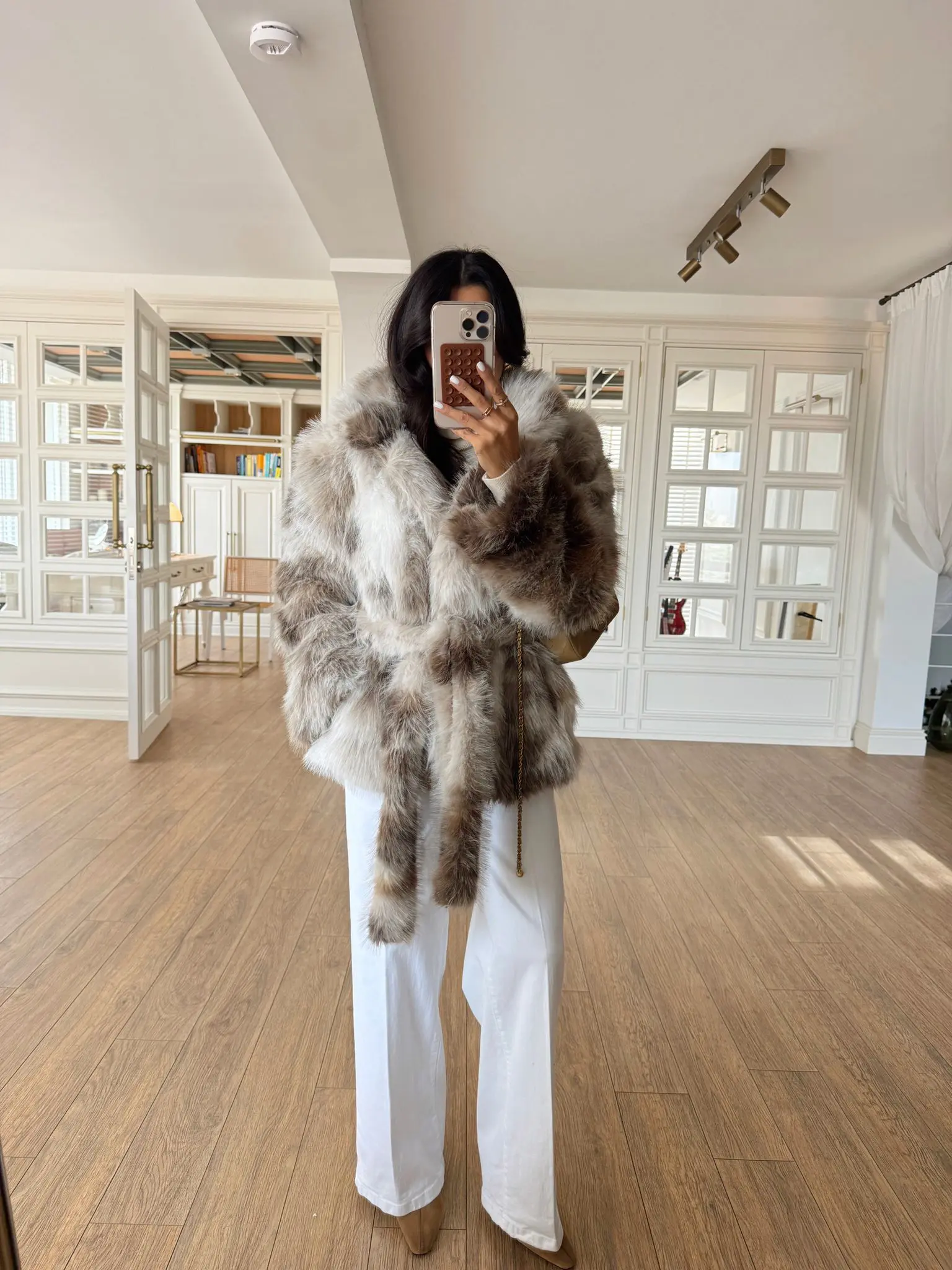 Zazshu Kemerli Kürk