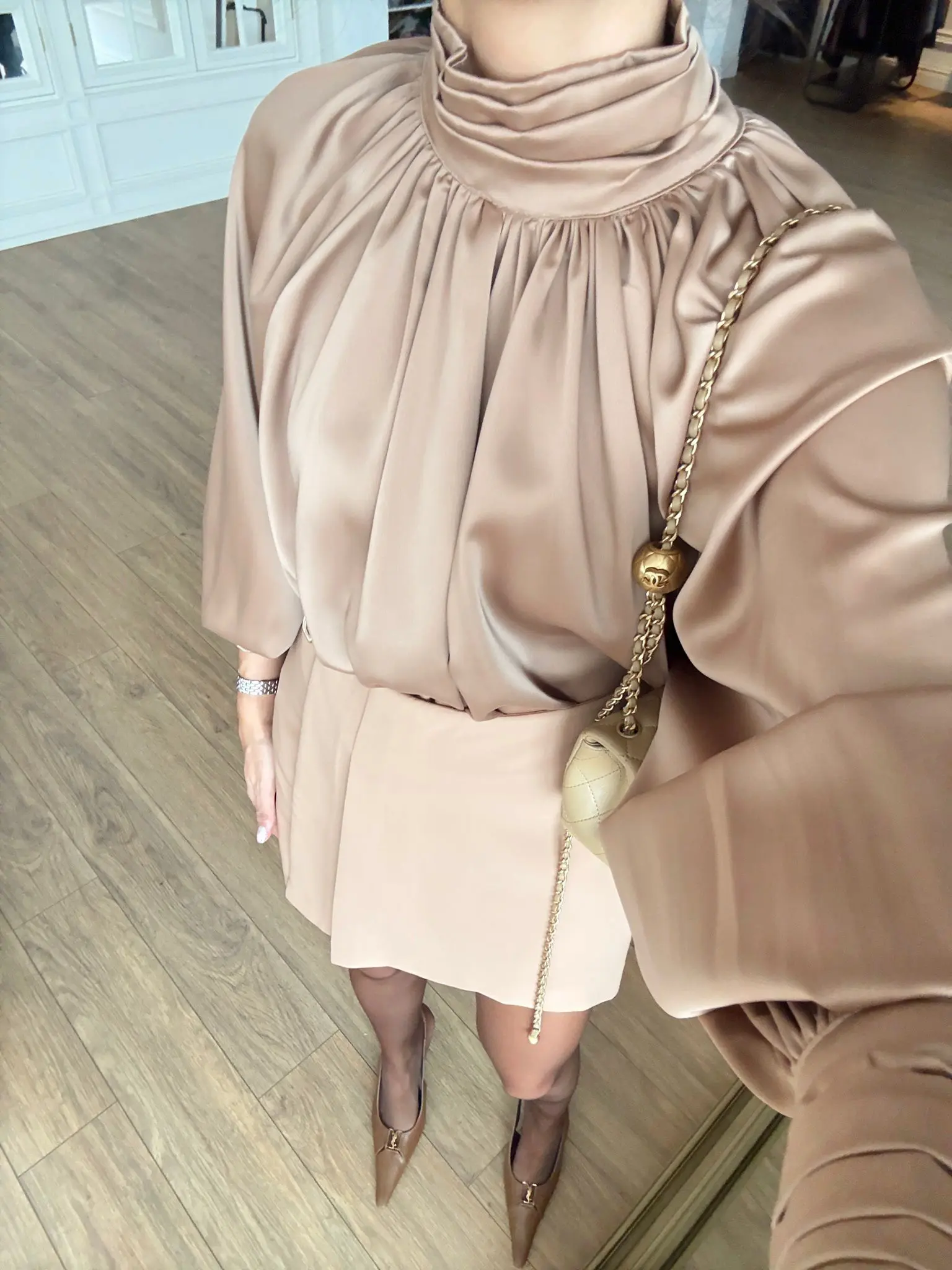 Turtle Boyun Kol Drape Detaylı Premium Saten Bluz