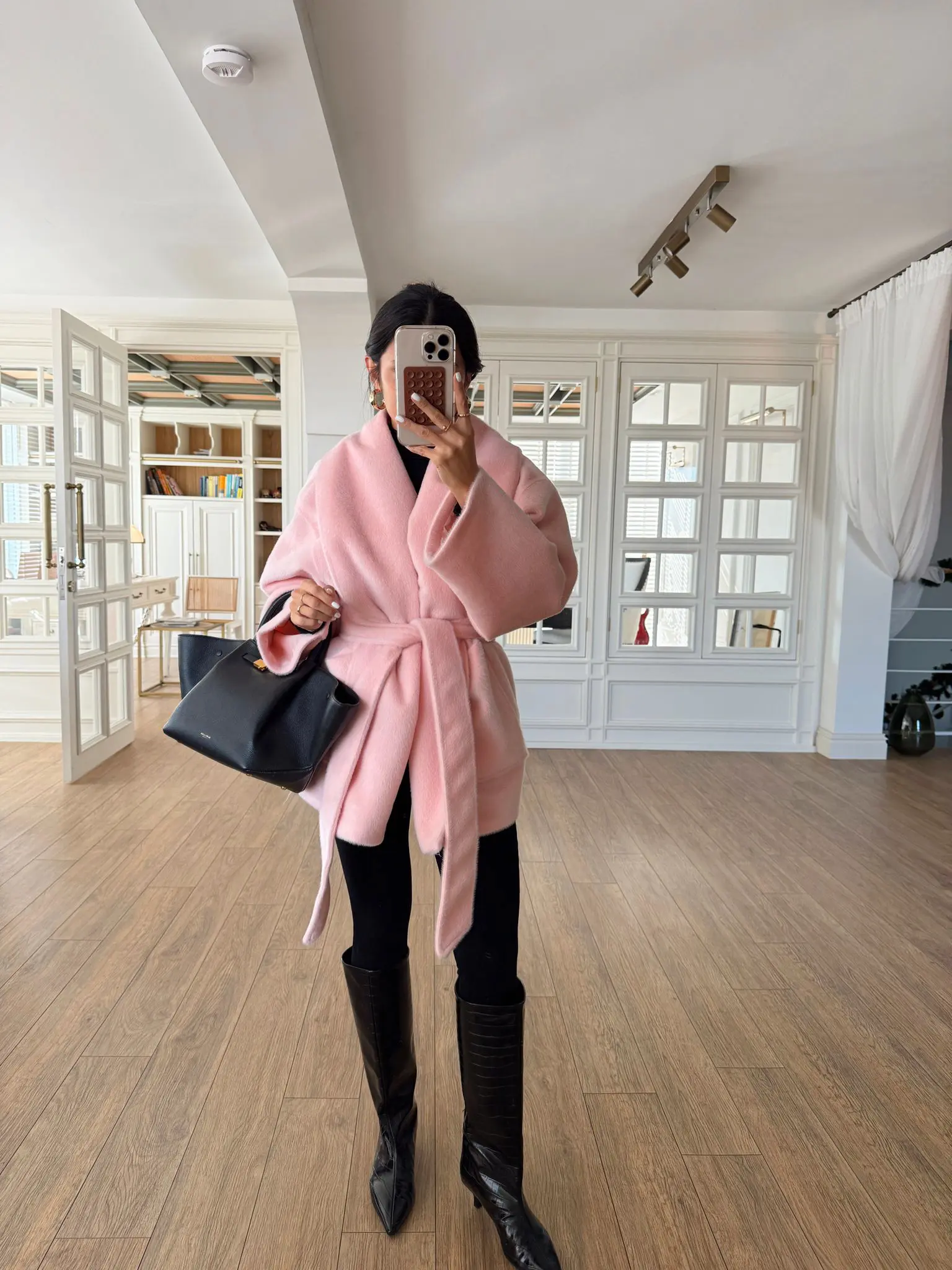 Adelina Çift Cepli Kuşaklı Tüylü Kaşe Kaban