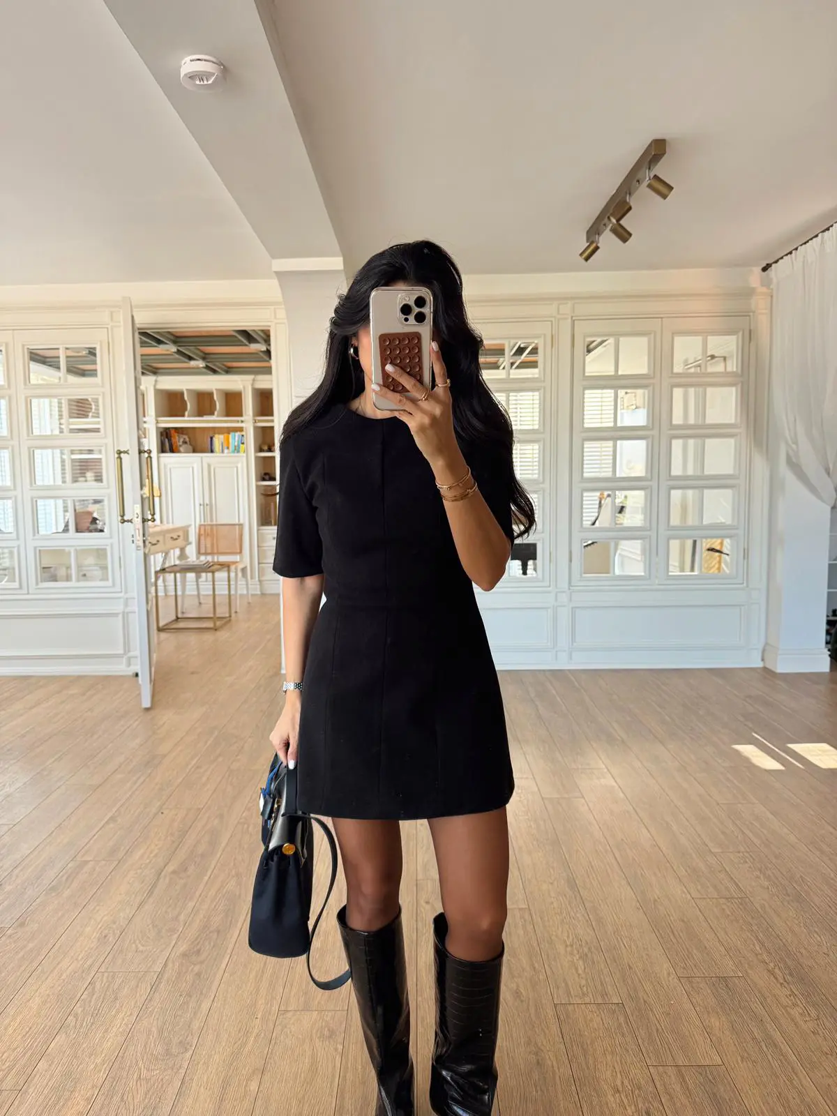 Melanko Kısa Kollu Parçalı Mini Kaşe Elbise