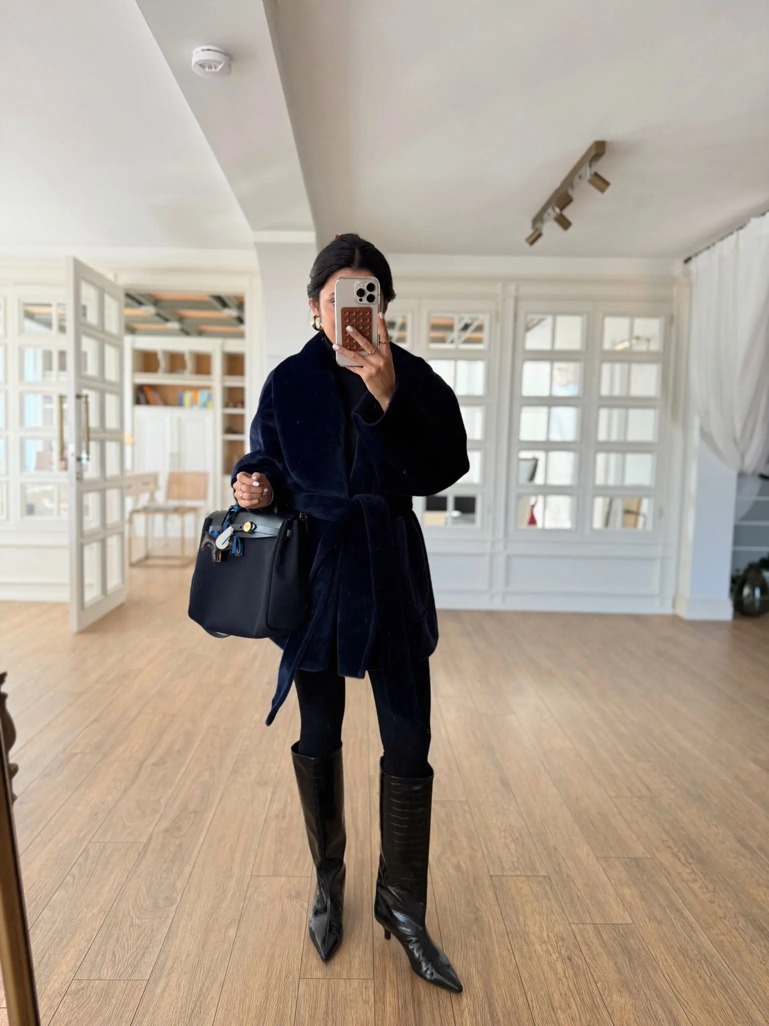 Adelina Çift Cepli Kuşaklı Tüylü Kaşe Kaban