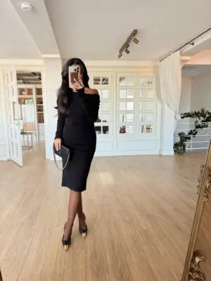 Zamy Siyah Kayık Yaka Drapeli Elbise