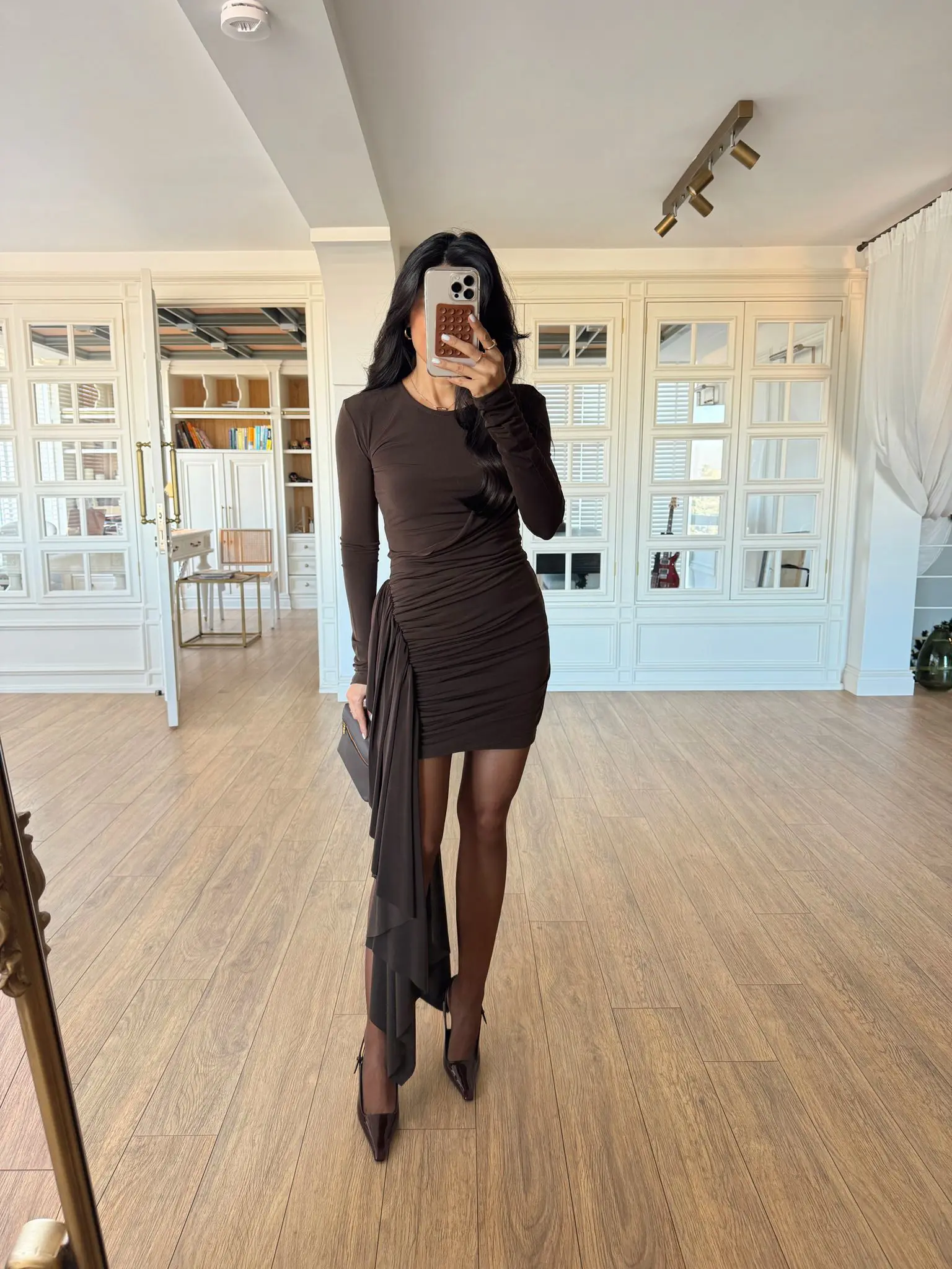 Aloha Yanları Drapeli Uzantılı Asimetrik Kesim Jarse Elbise