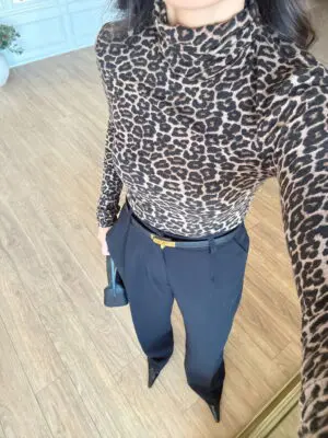 Sila Leopar Desenli Balıkçı Yaka Uzun Kollu Top