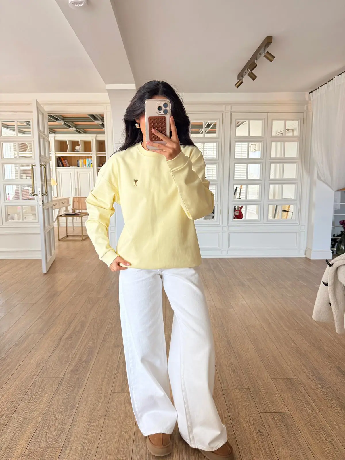 Kalp Nakış Detaylı Basic Sweat