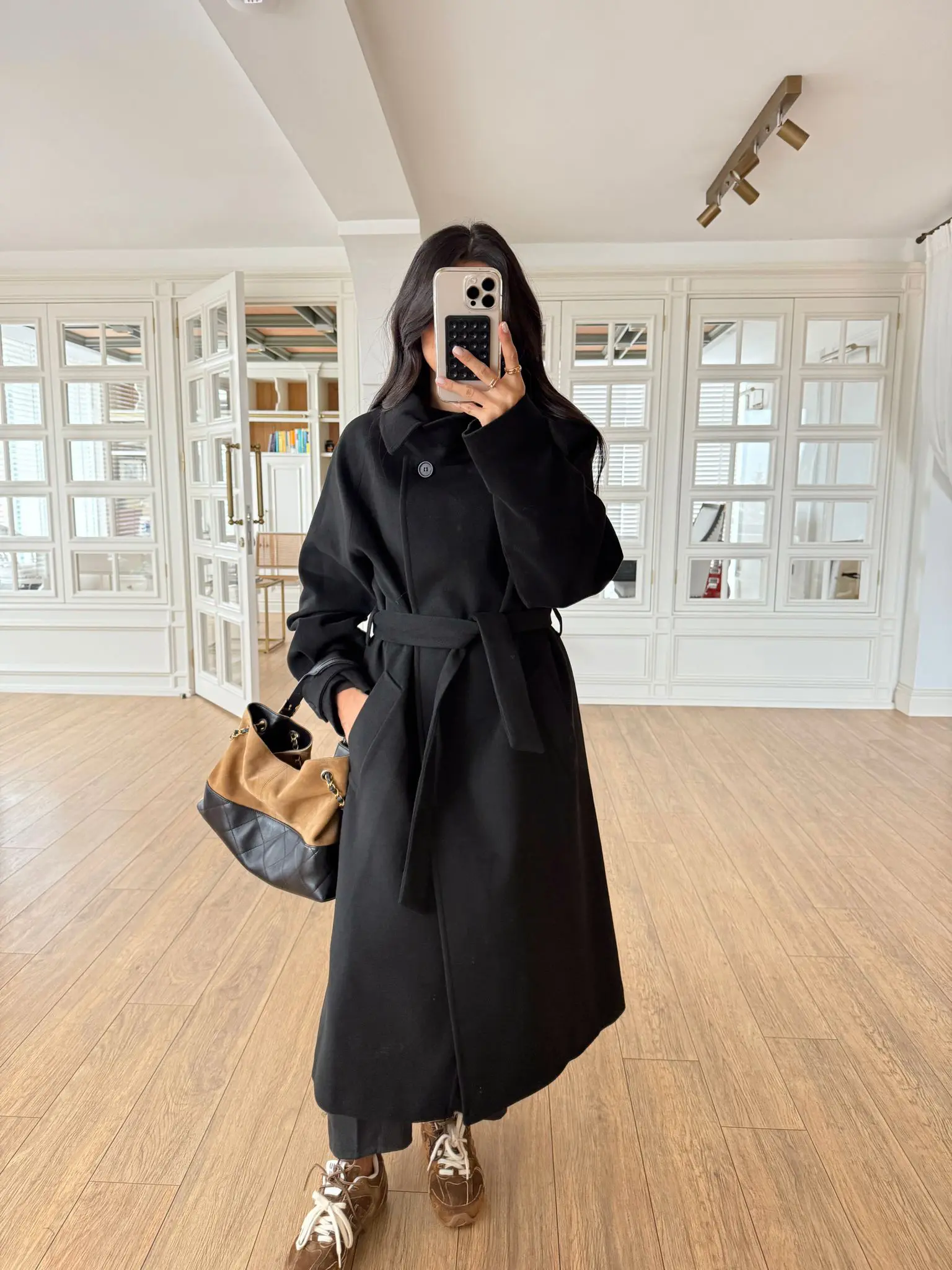 Round Kuşaklı Maxi Kaban