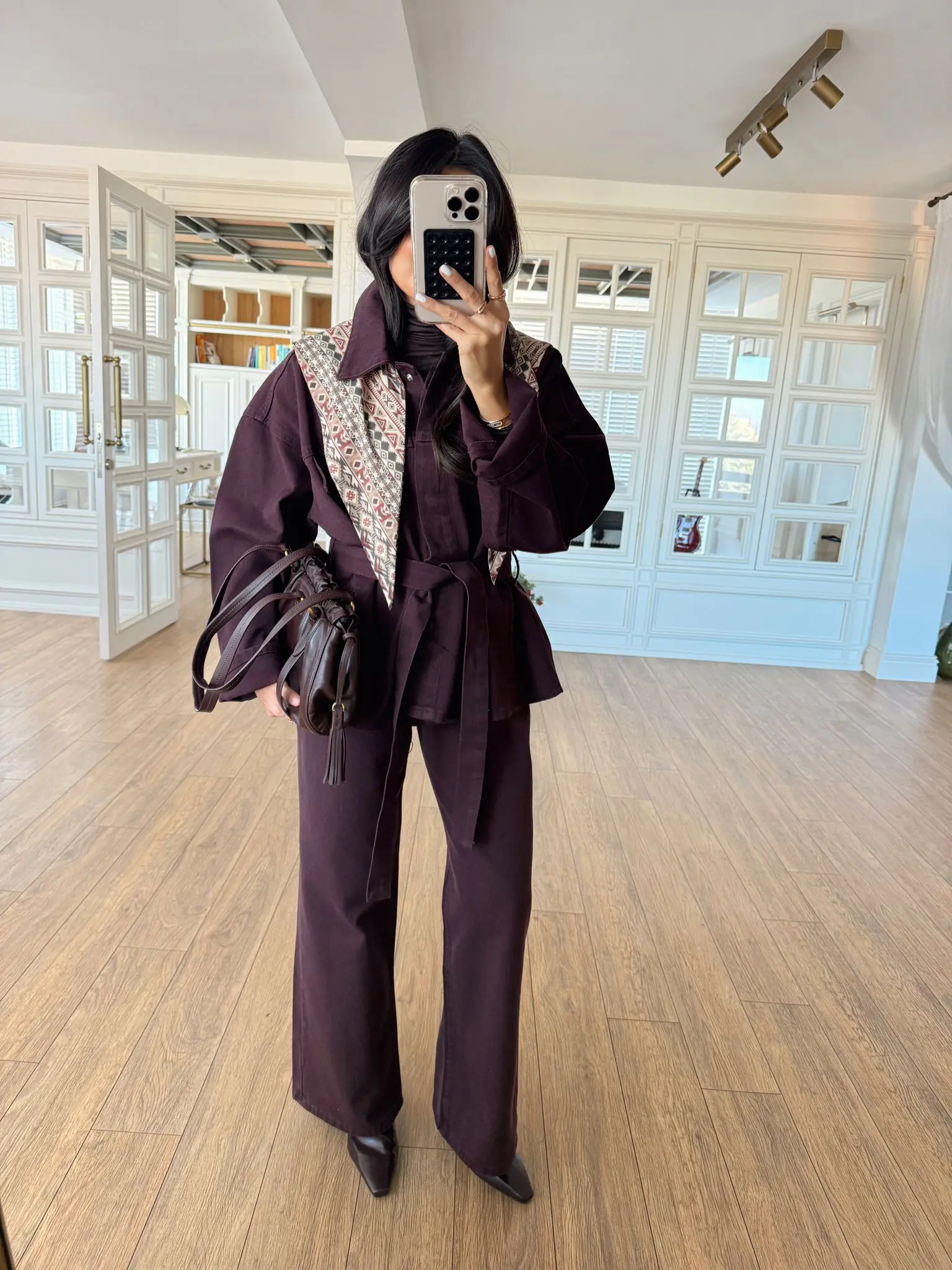 Dorty Kuşaklı Şallı Jean Ceket-Pantolon Takım