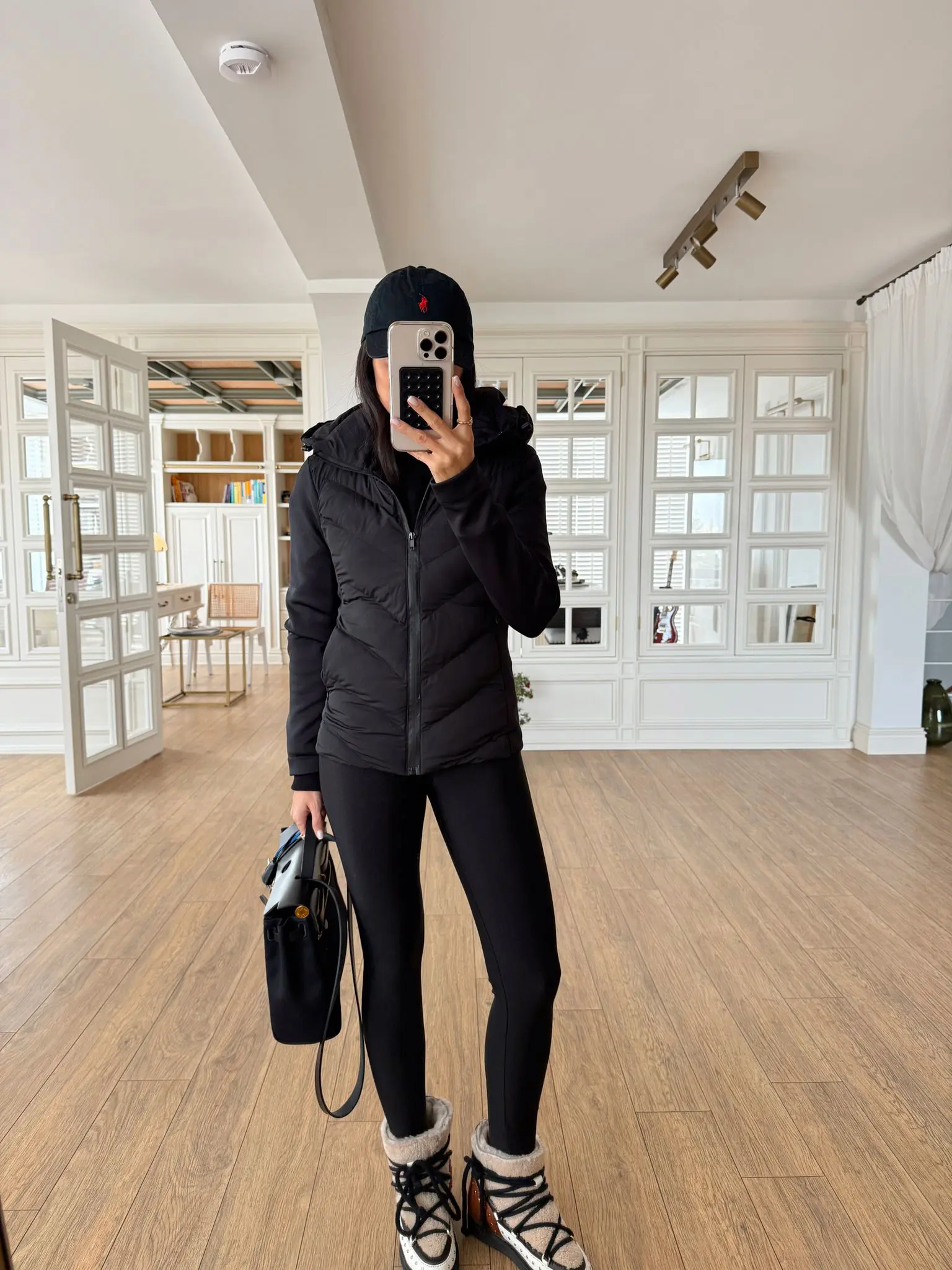 Aron Kapüşonlu Kolları Dalgıç Kumaş Mont