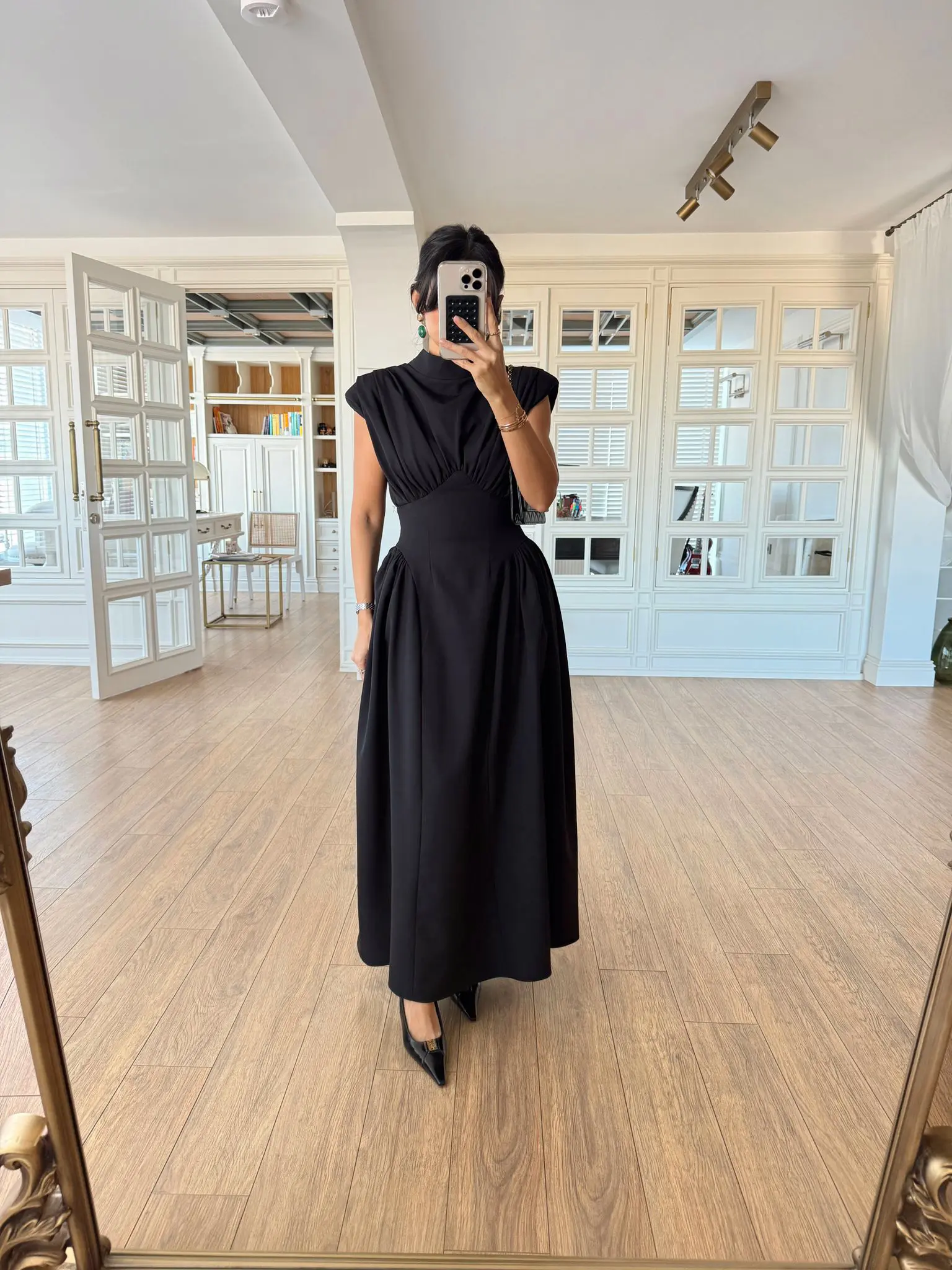 Poleny Vatkalı Omuz Drapeli Bel Detaylı Maxi Boy Elbise