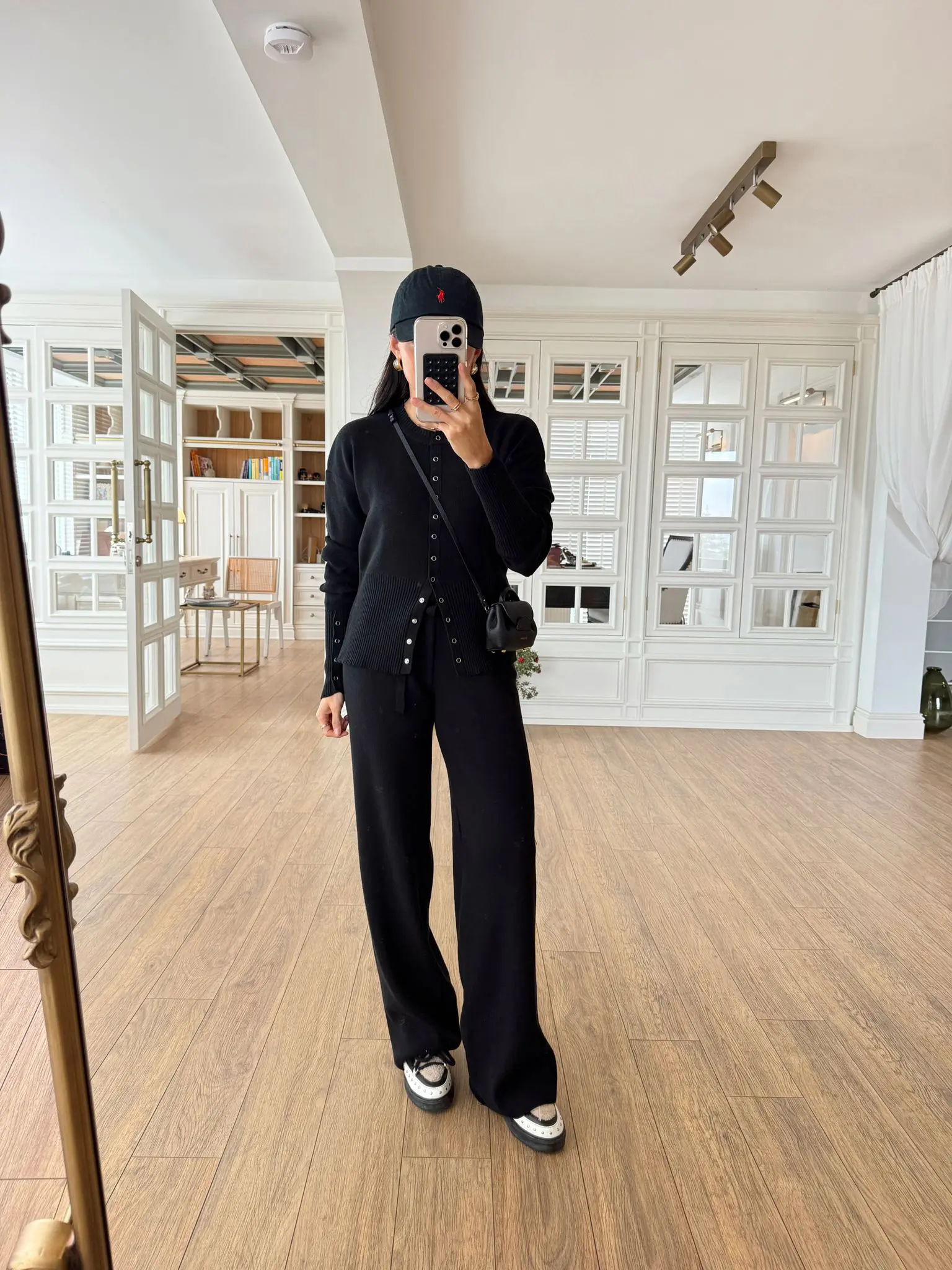 Fitil Detaylı Çıt Çıtlı Hırka-Pantolon Triko Takım - Siyah, Standart