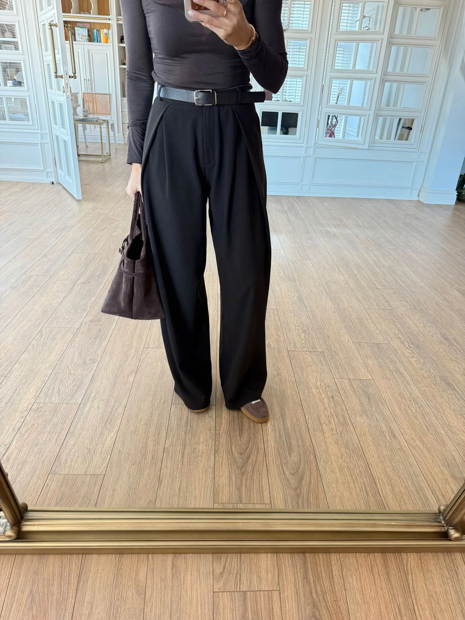 Astrix Beli Pileli Kemerli Yan Cepli Bol Paça Pantolon