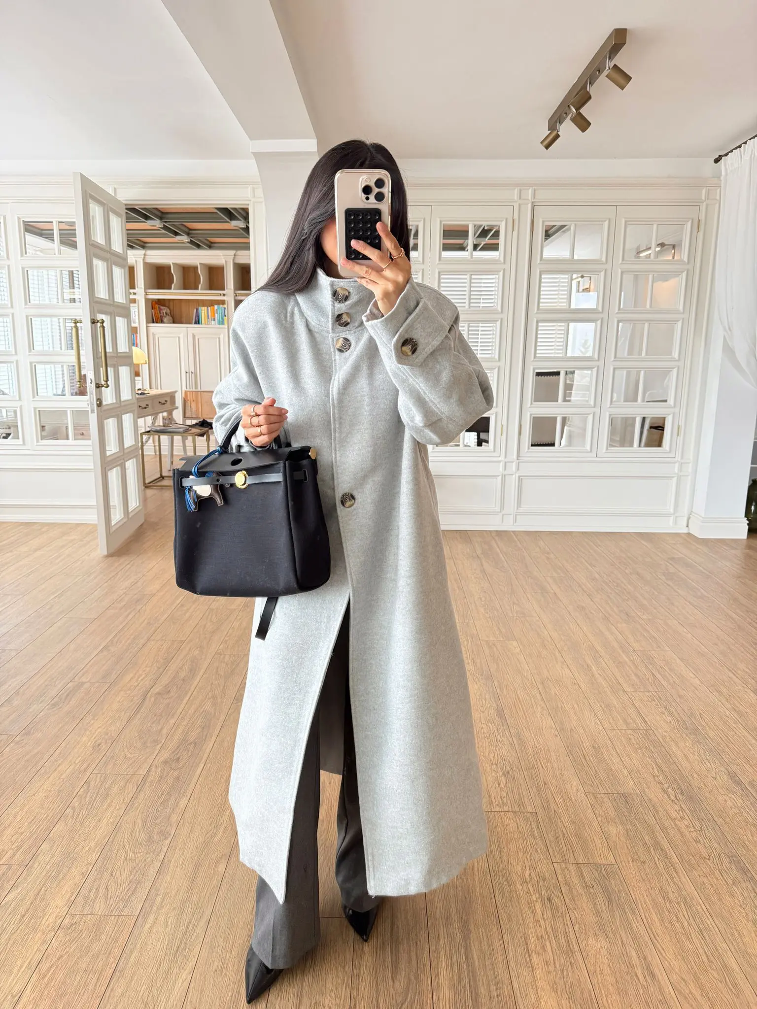 Algeron Dik Yaka Kol Manşetli Oversize Kaban