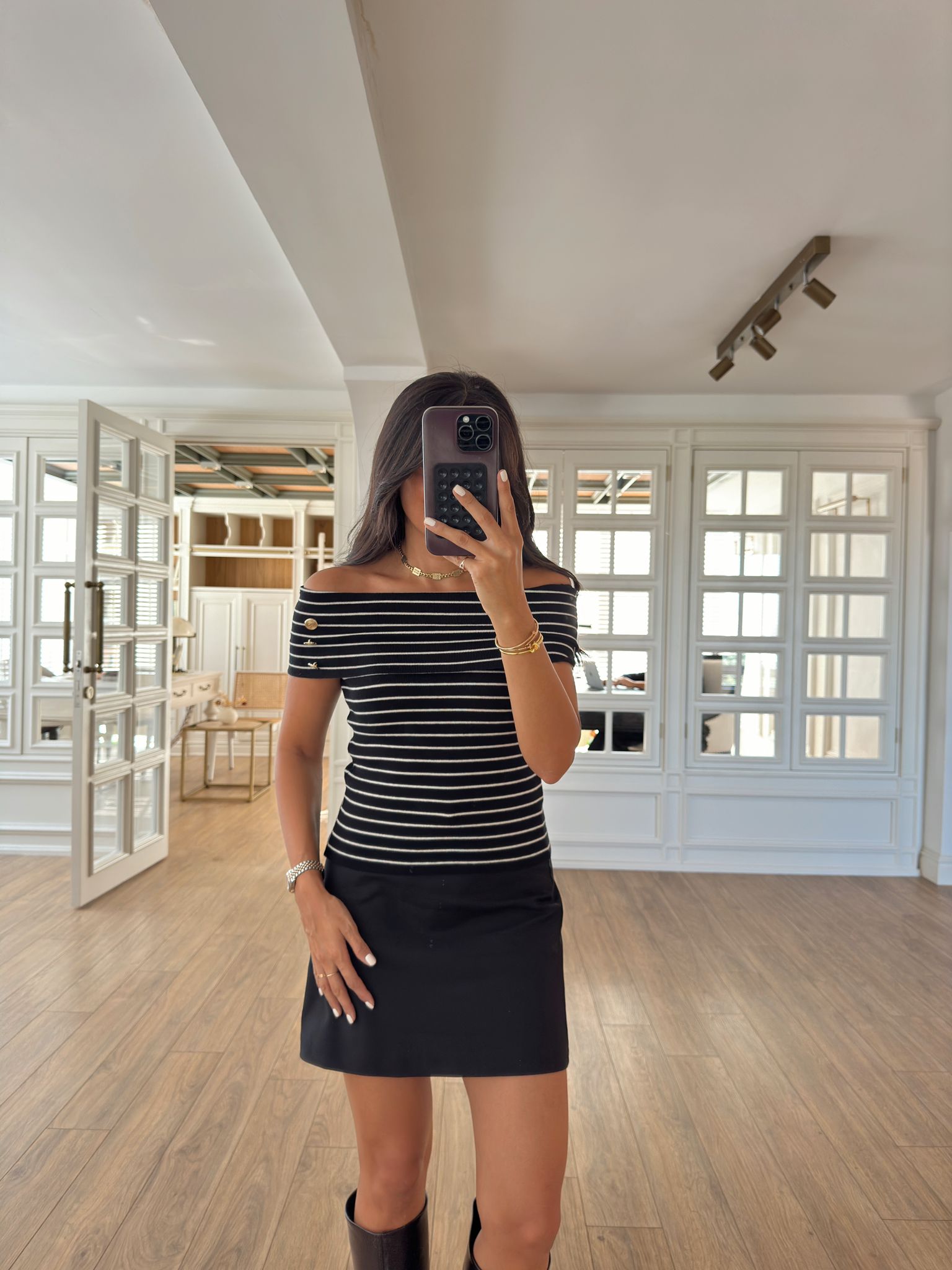 Snow Çizgili Yaka Gold Düğmeli Kayık Yaka Bluz - Siyah-Krem, Standart