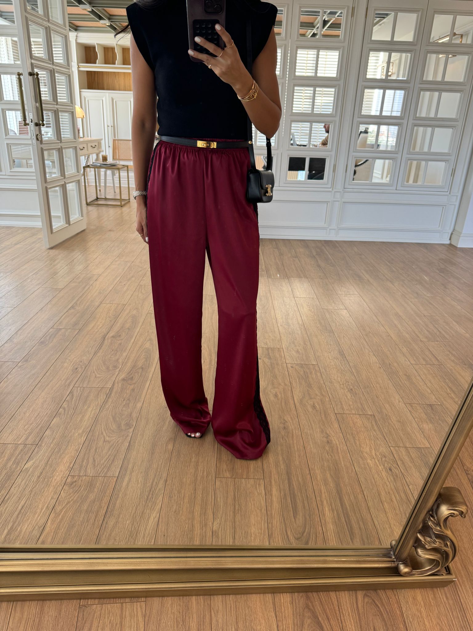 Own Yan Dantel Detaylı Premium  Saten Pantolon
