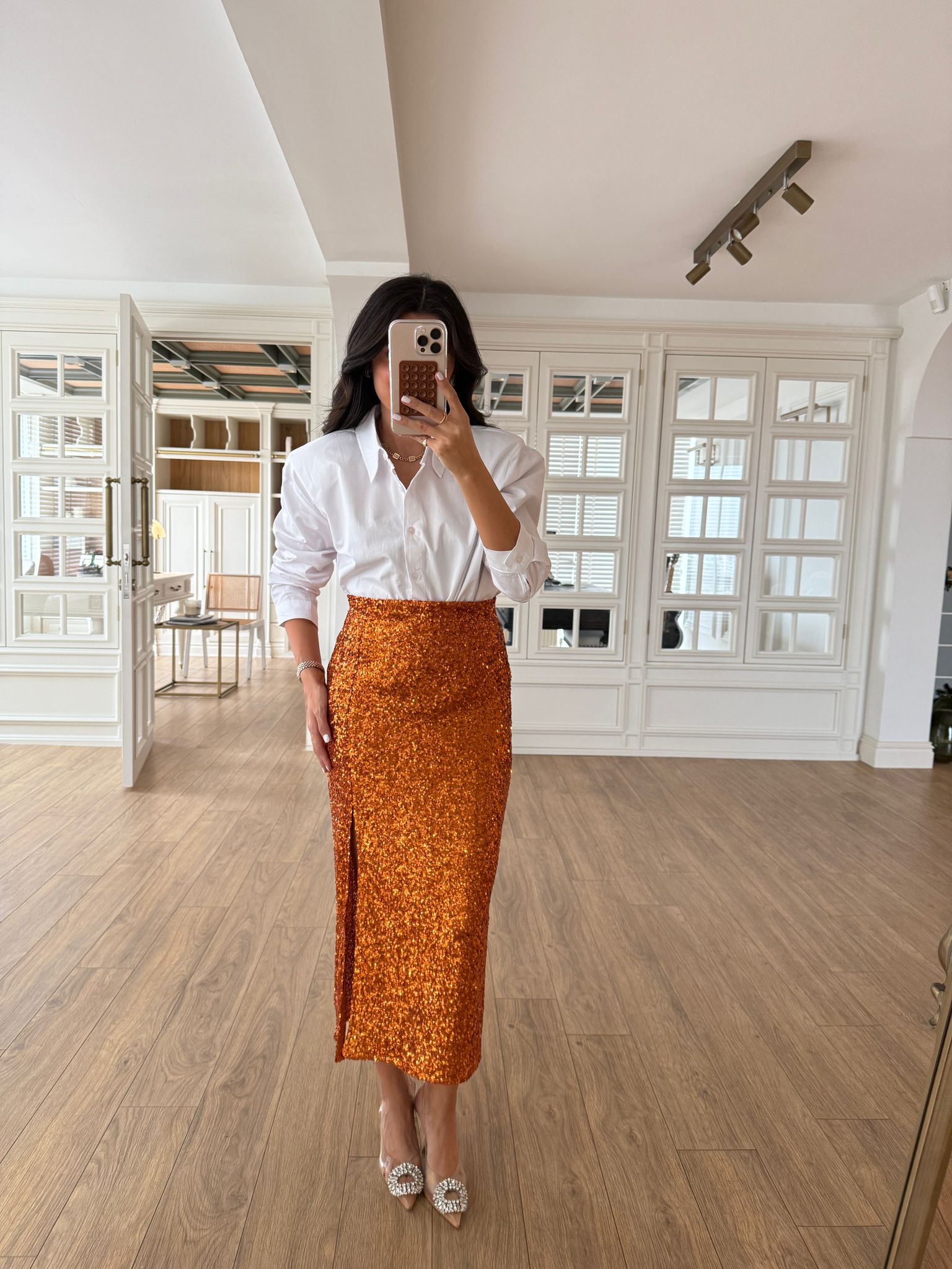 Tiffiny Payetli Yırtmaçlı Midi Boy Etek