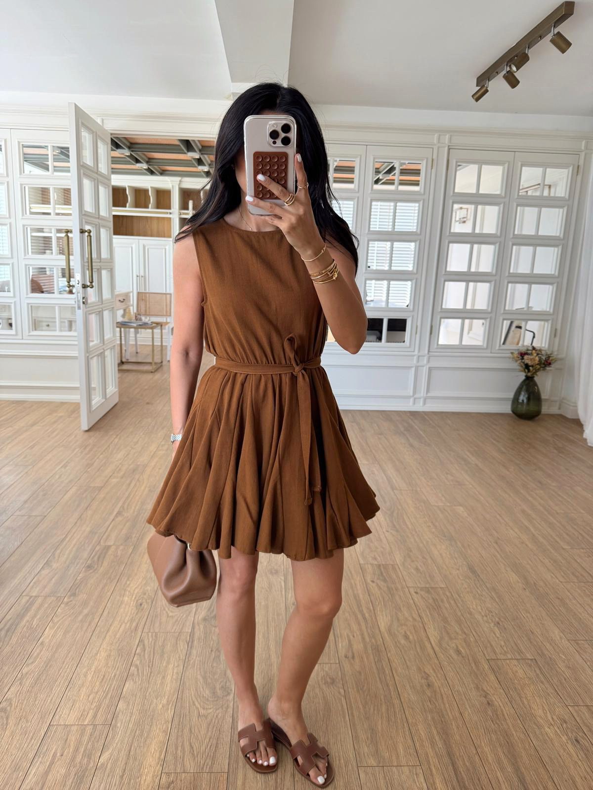 Faby Sıfır Kol Kuşaklı Bel Lastikli Volanlı Elbise