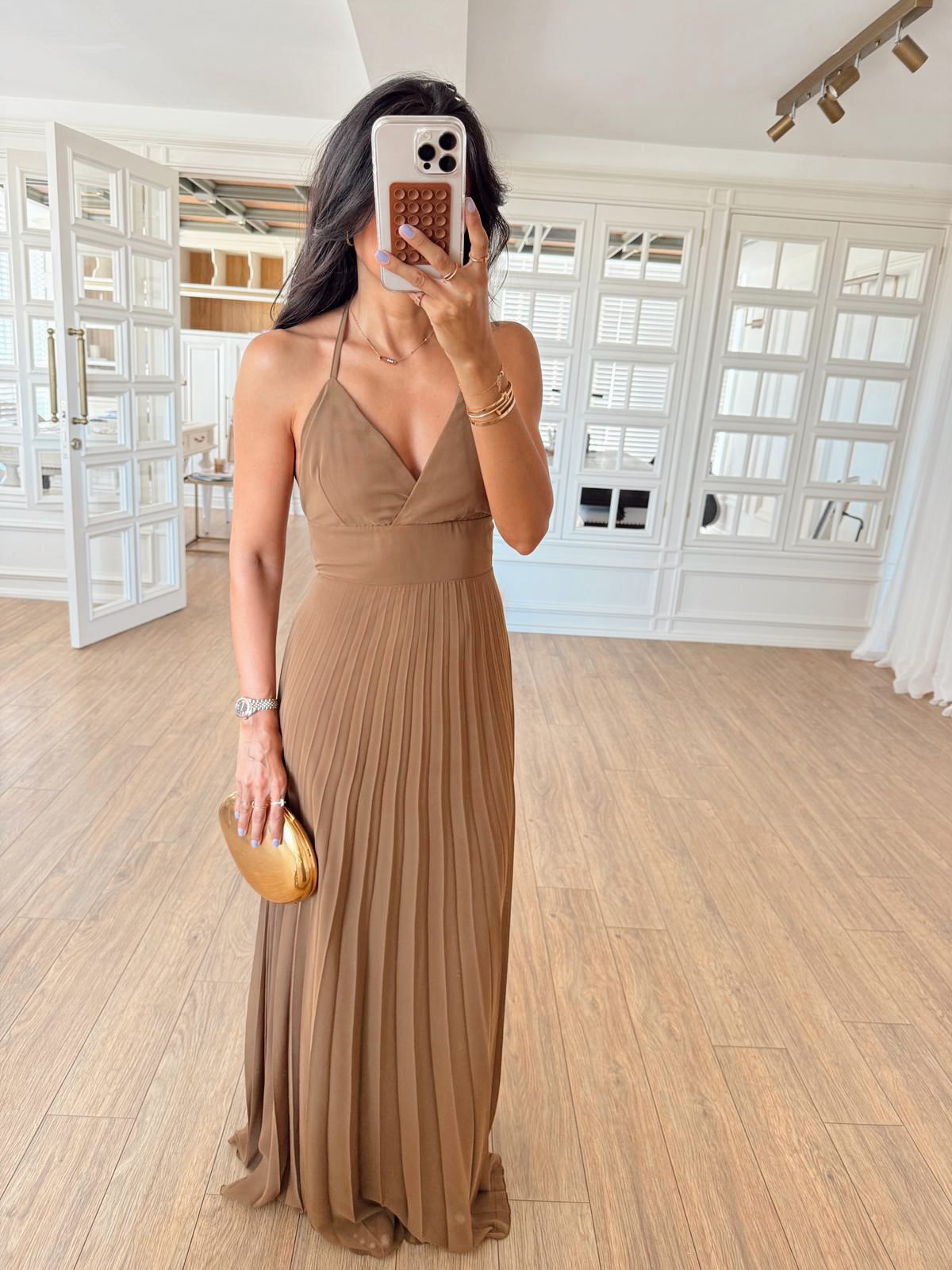 Loocat Piliseli Sırt Detaylı Şifon Elbise - Camel, 36