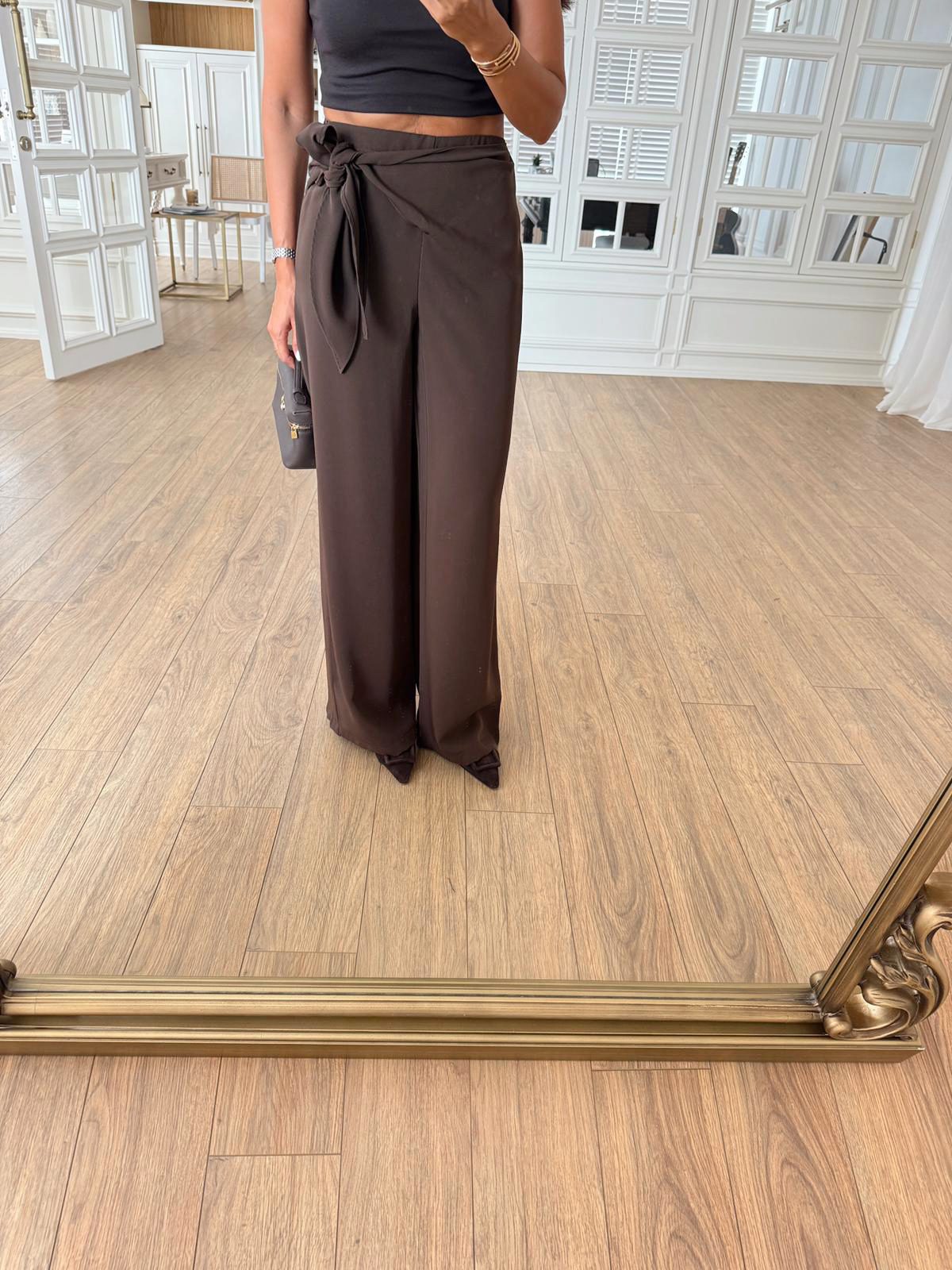 Srove Önden Bağlama Detaylı Pantolon