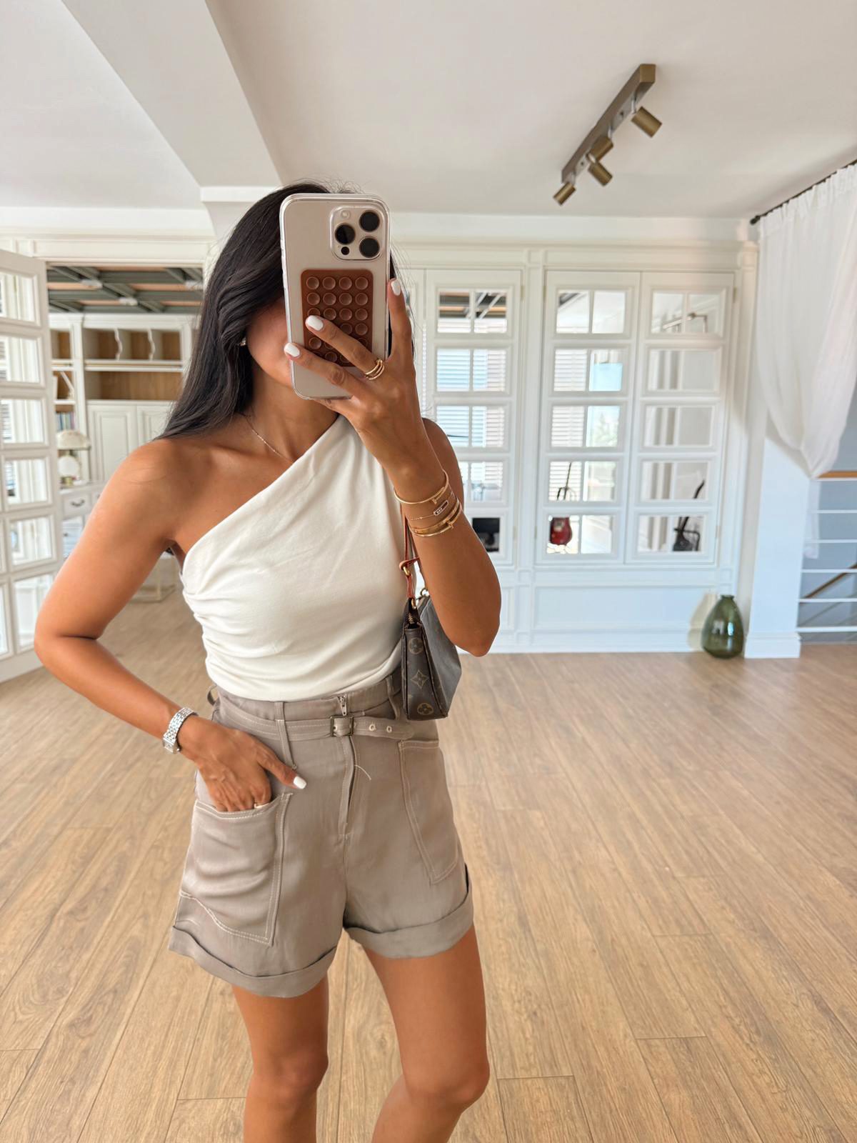 Frankriben Tek Omzu Açık Bluz