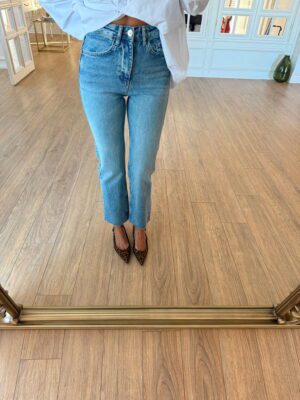 Veyla Mavi Taşlamalı Kesik Paça Boyfit Jean