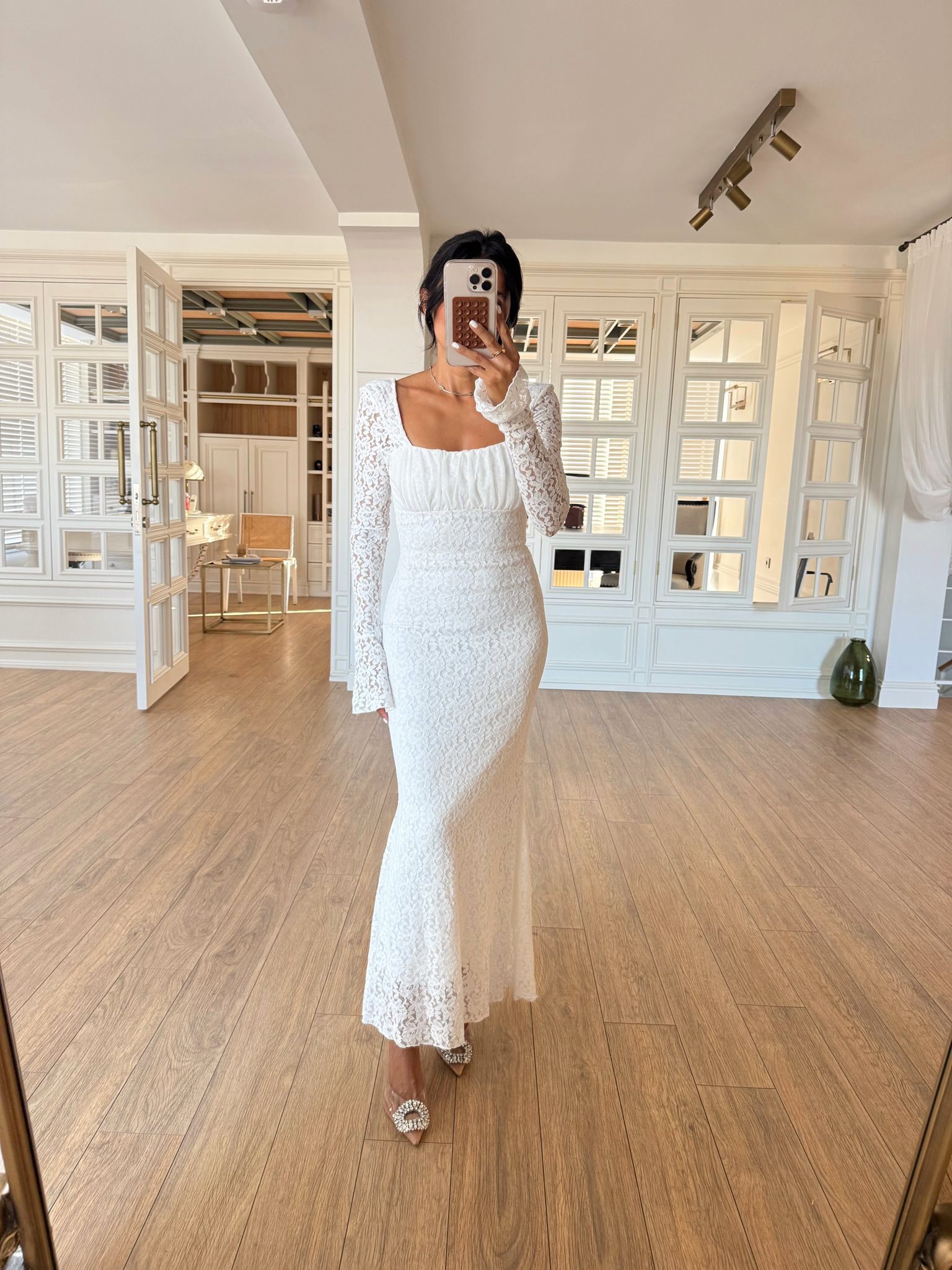 Helen Göğüs Tül Detaylı Dantel Elbise