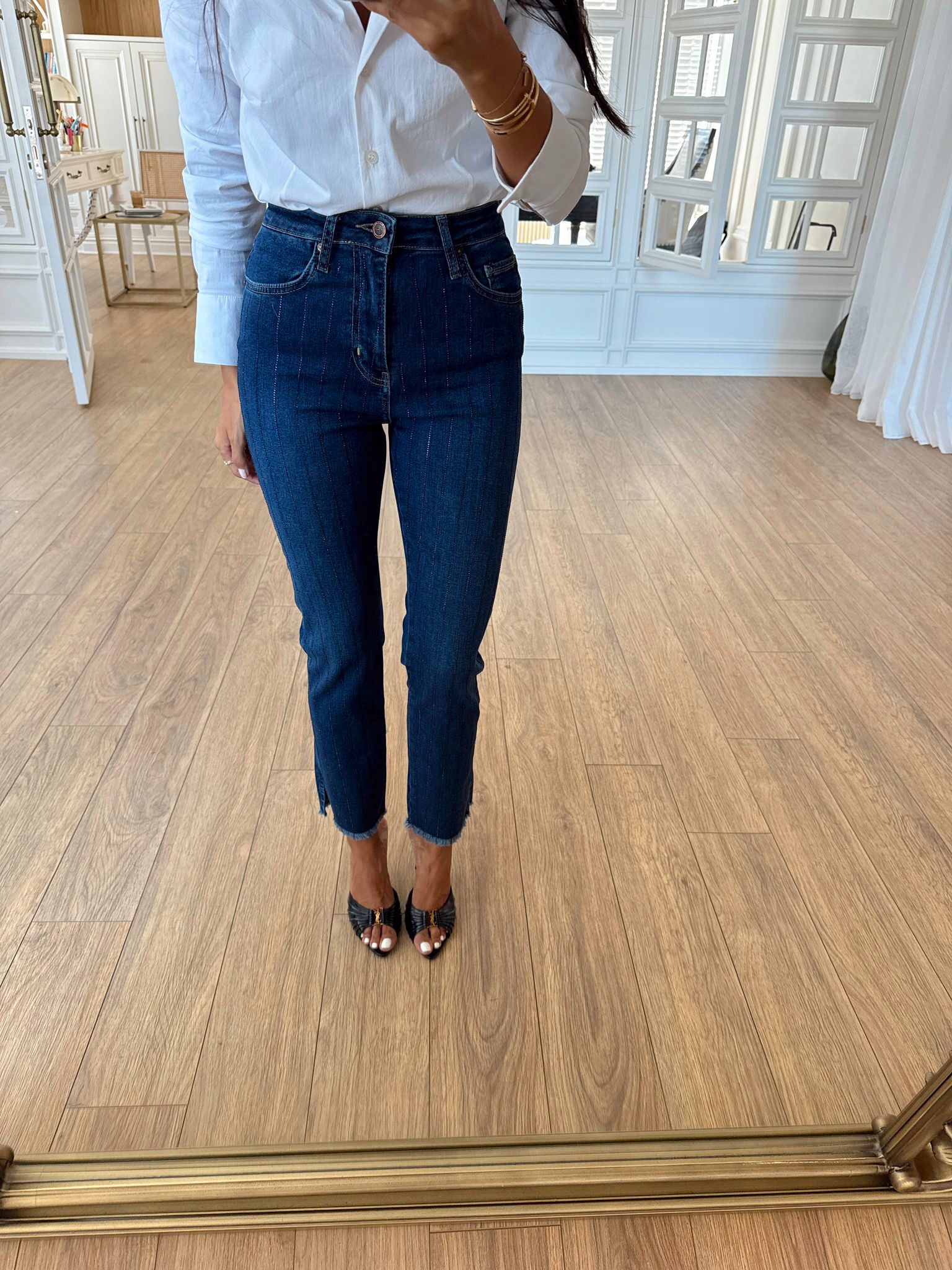 Polina Dikey Taşlı Paça Püsküllü Yırtmaç Detaylı Jean - Lacivert, 34