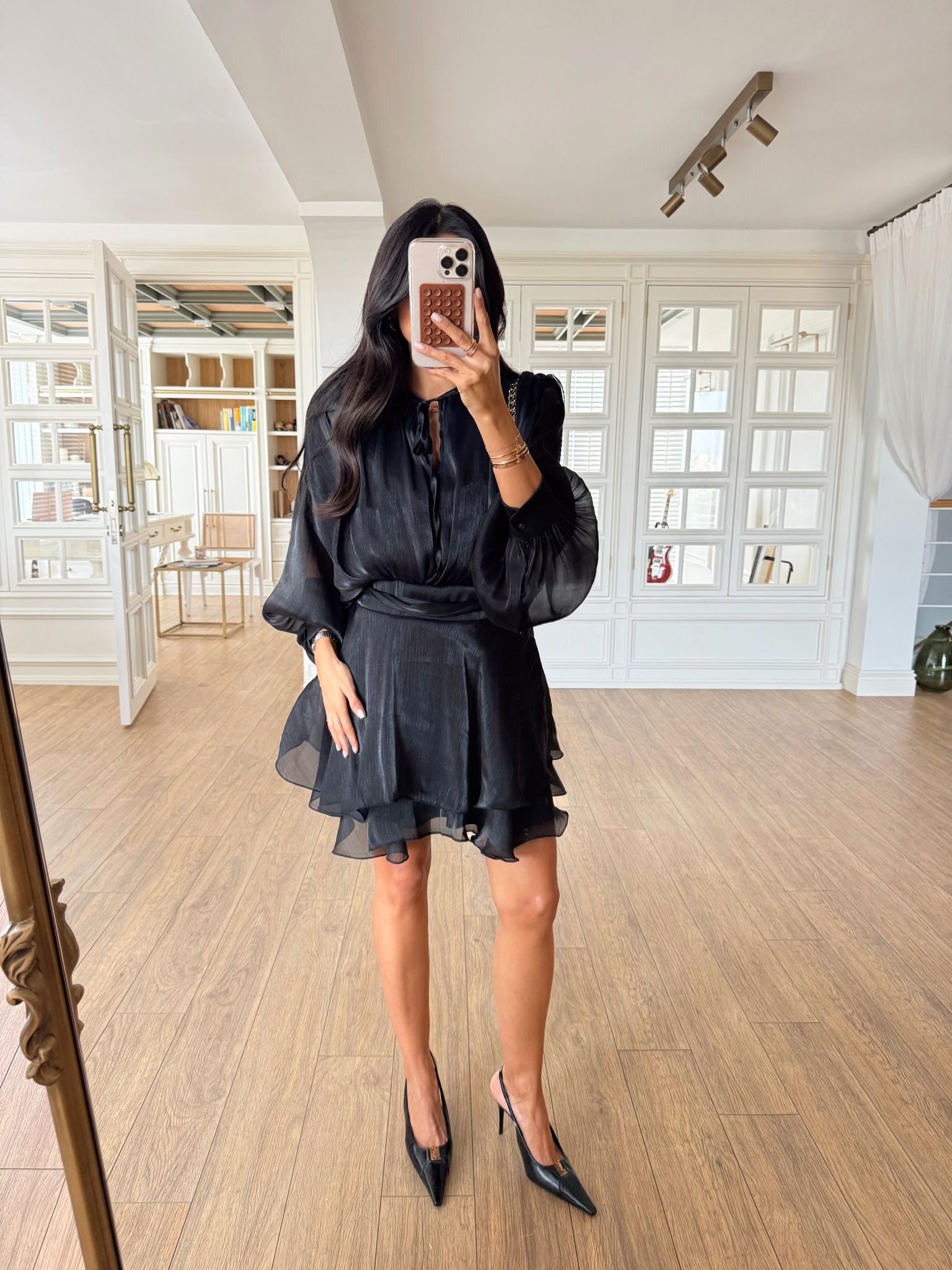 Daniella Parlak Volanlı Mini Elbise