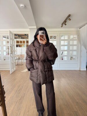 Çift Cepli İp Kuşak Detaylı Şişme Mont