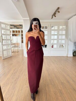 Ostavia Arka Yırtmaçlı Etek-Büstiyer Takım