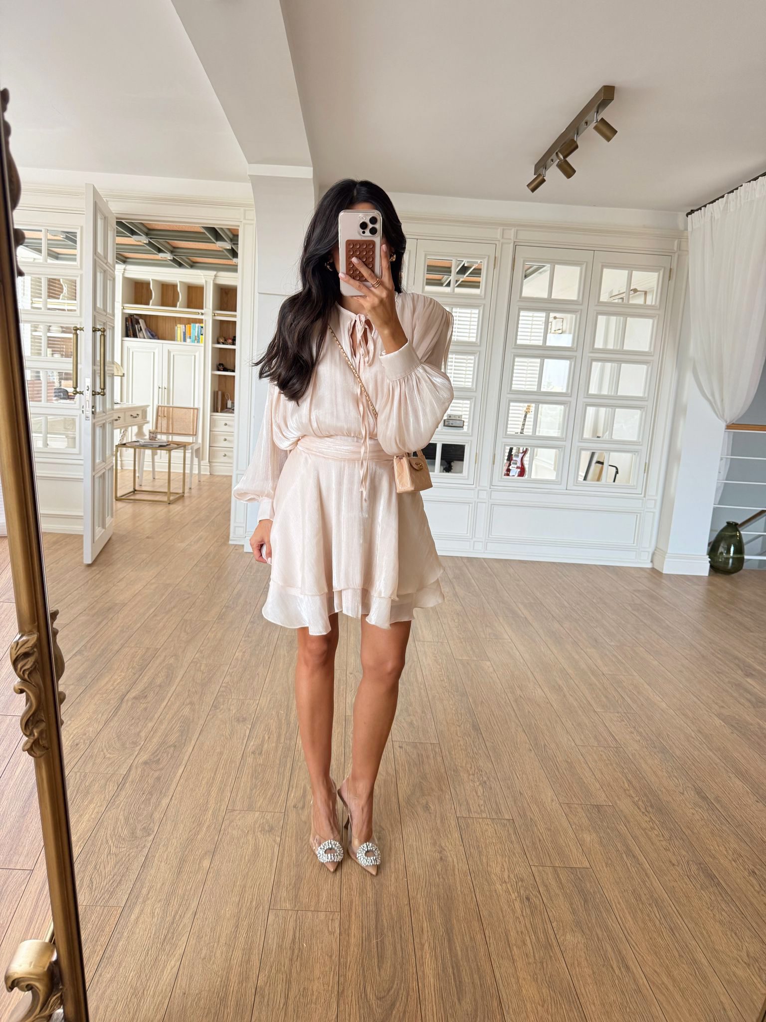 Daniella Parlak Volanlı Mini Elbise