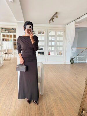 Vestidos Zincir Detaylı Sırt Dekolteli Bluz Yanları Drapeli Etek Takım