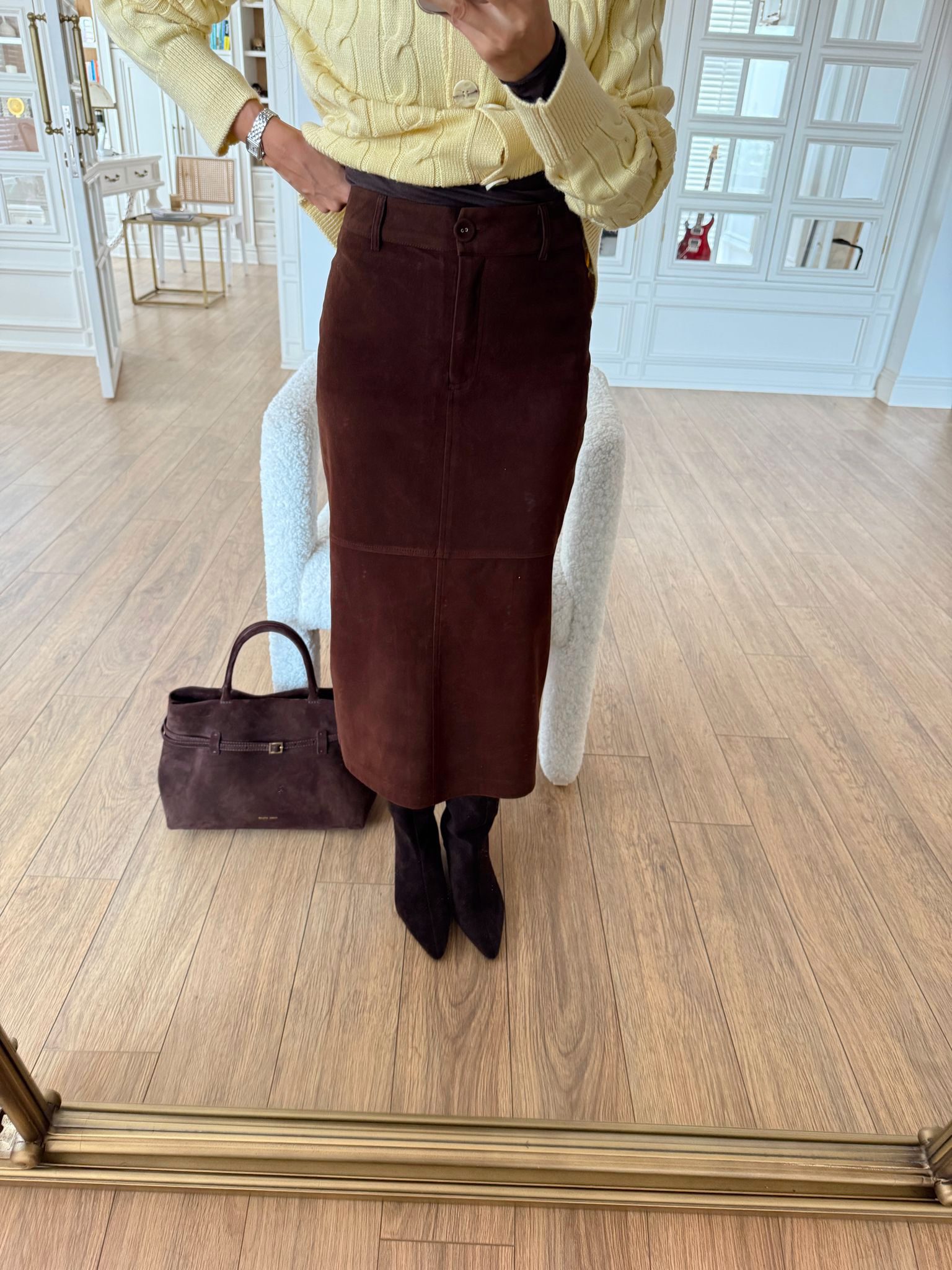 Omayra Süet Arka Yırtmaç Detaylı Midi Etek