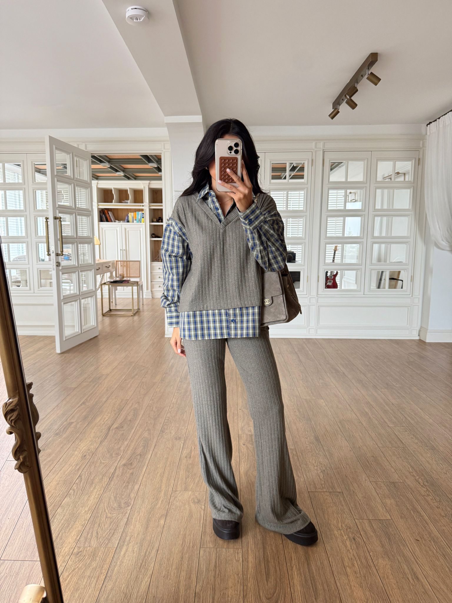 Sahra Oduncu Gömlek Detaylı Triko Takım