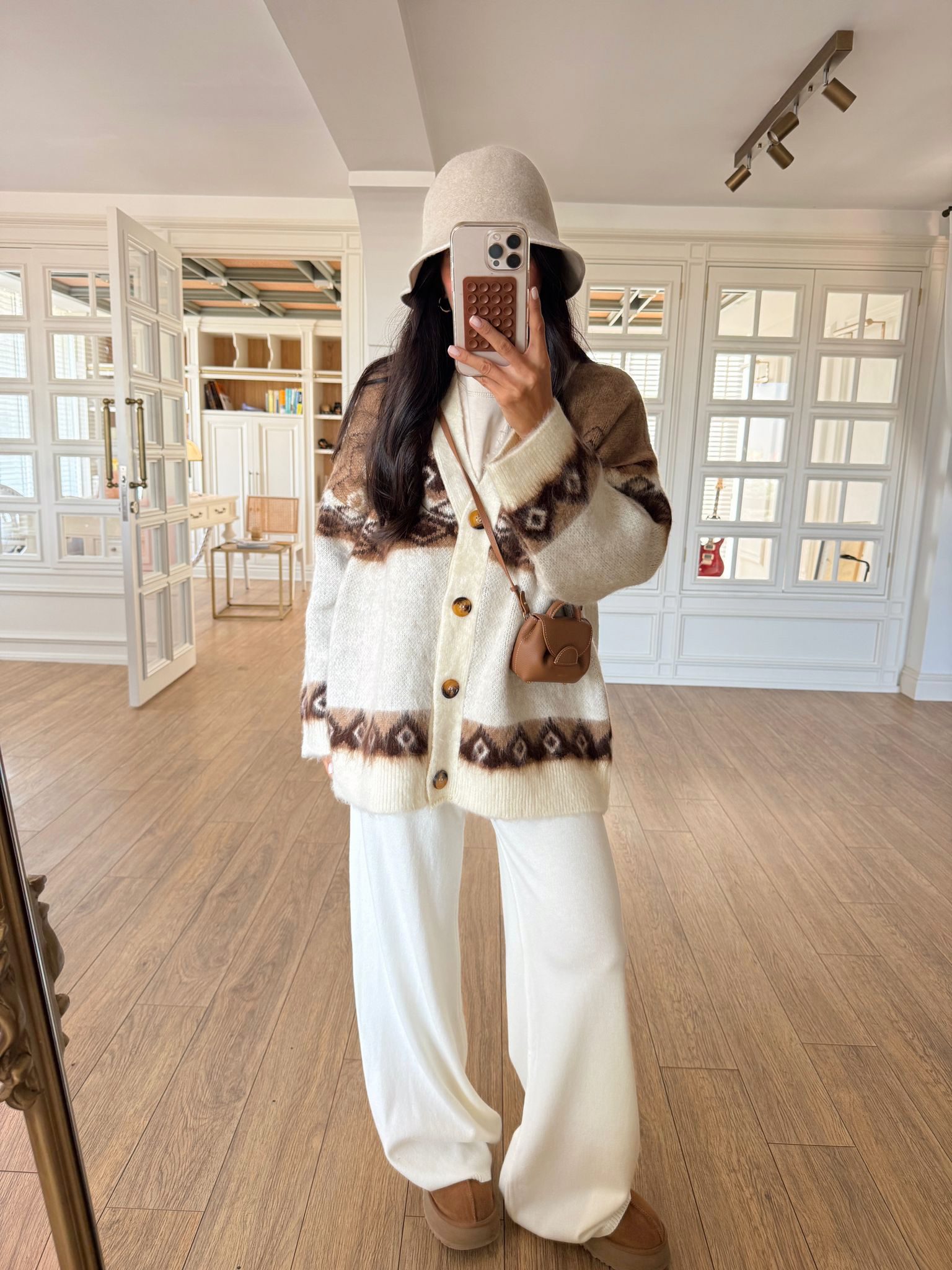 Wila Kahve Düğmeli Desenli Yün Hırka - Camel-Ekru, Standart