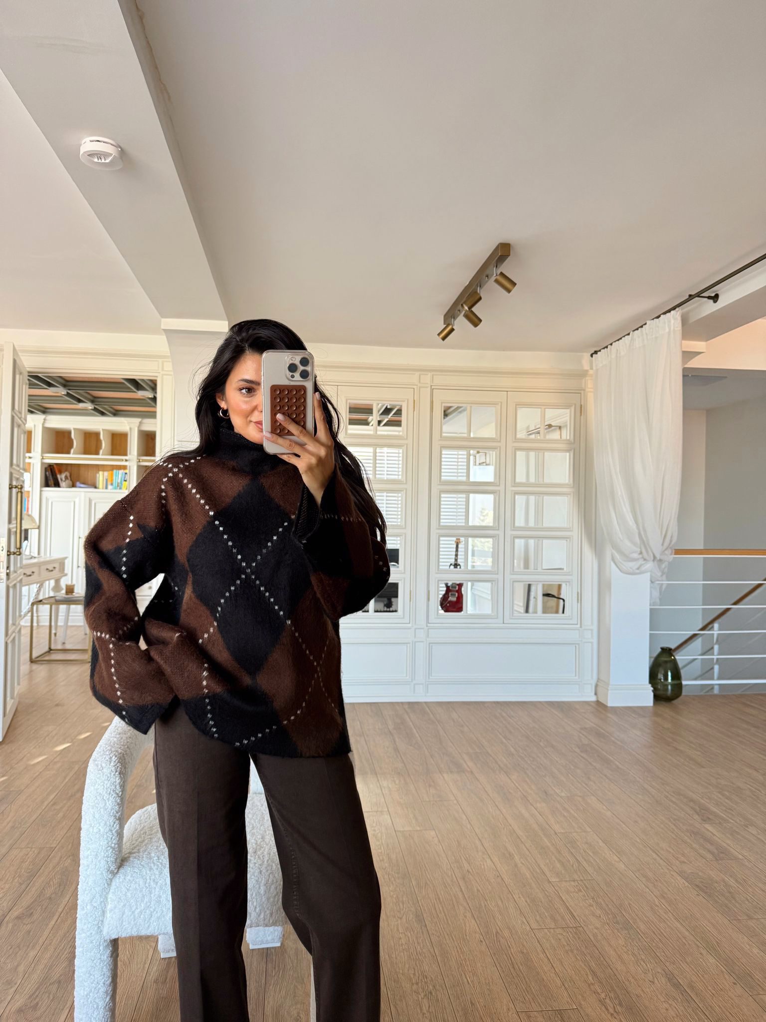 Dik Yaka Baklava Desen Triko - Kahve-Siyah, Standart